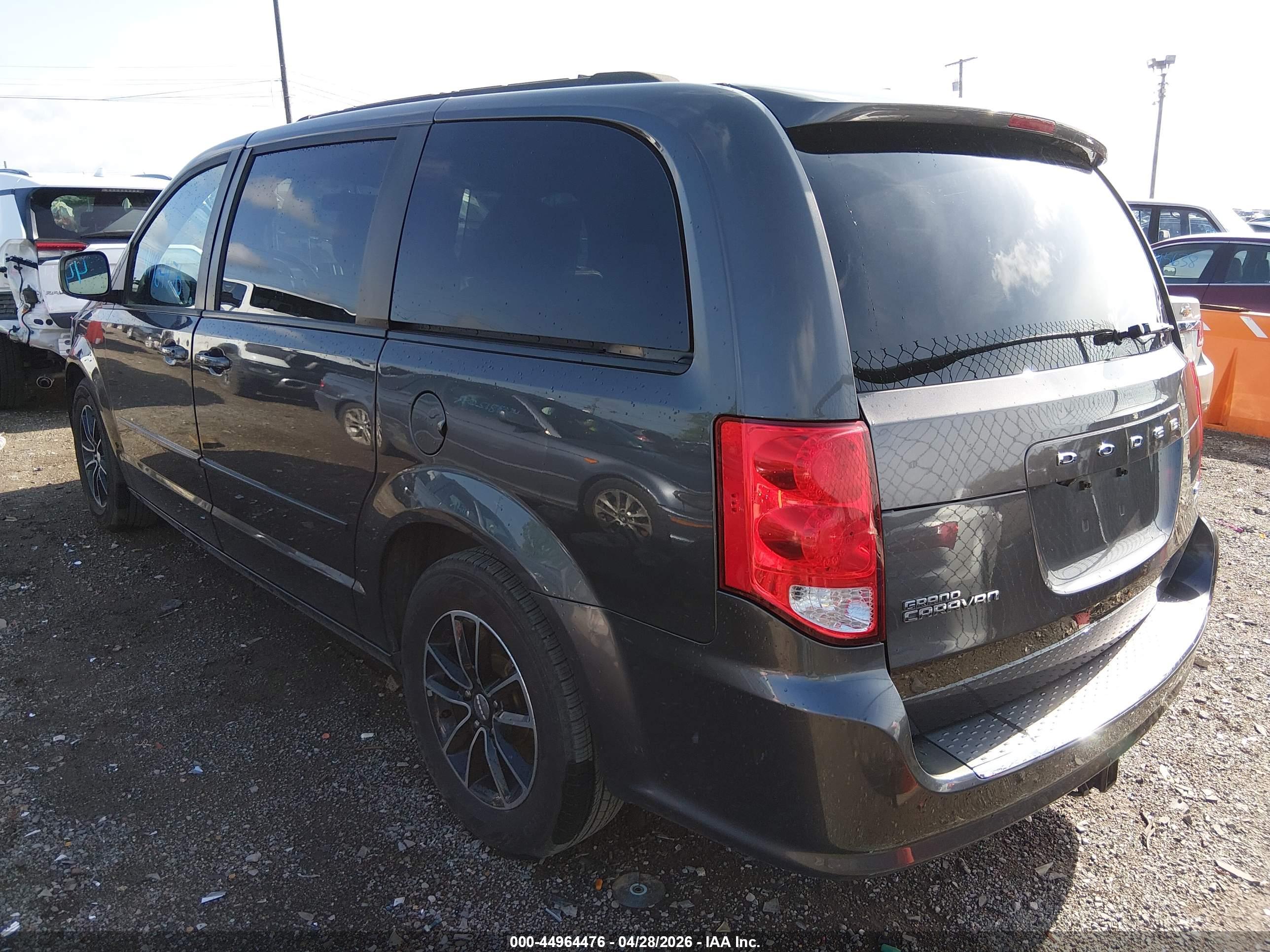 DODGE GRAND image 3