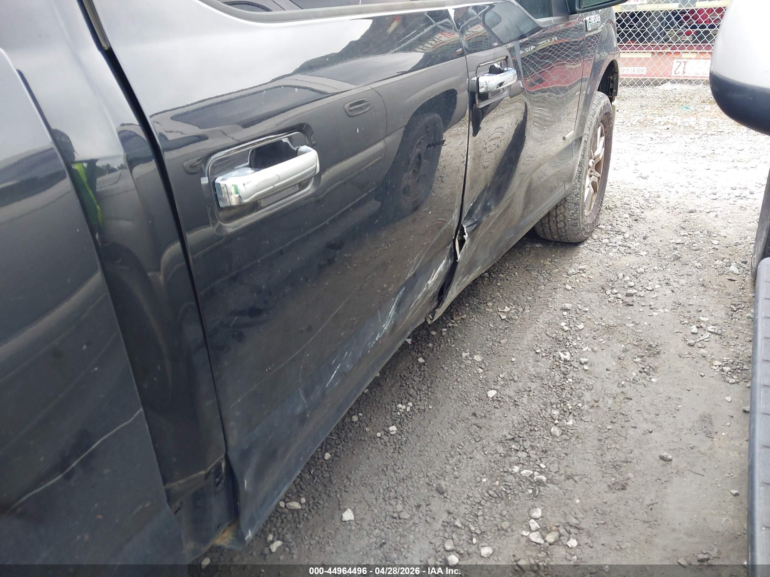 FORD F-150 image 6