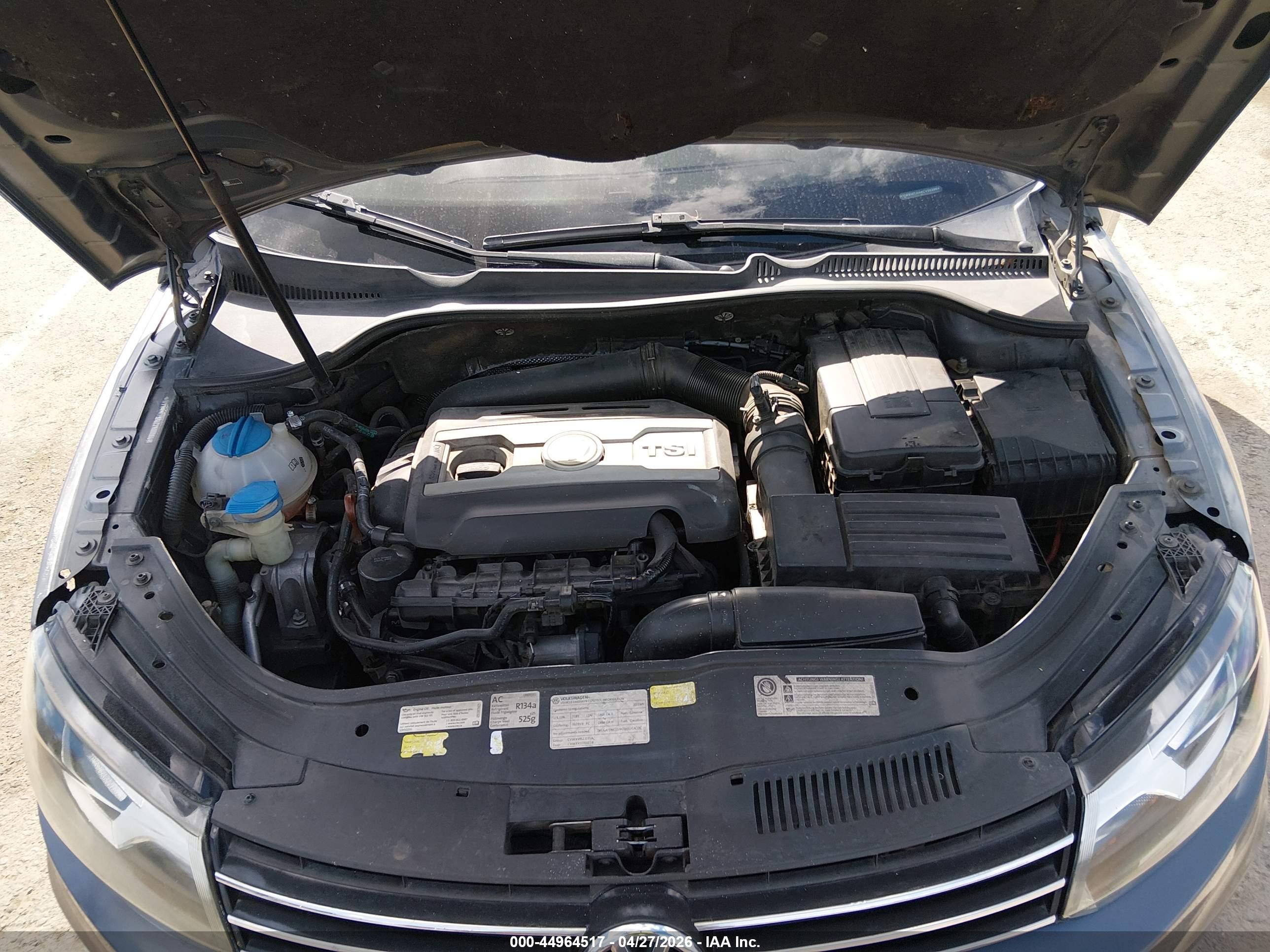 VOLKSWAGEN EOS image 10