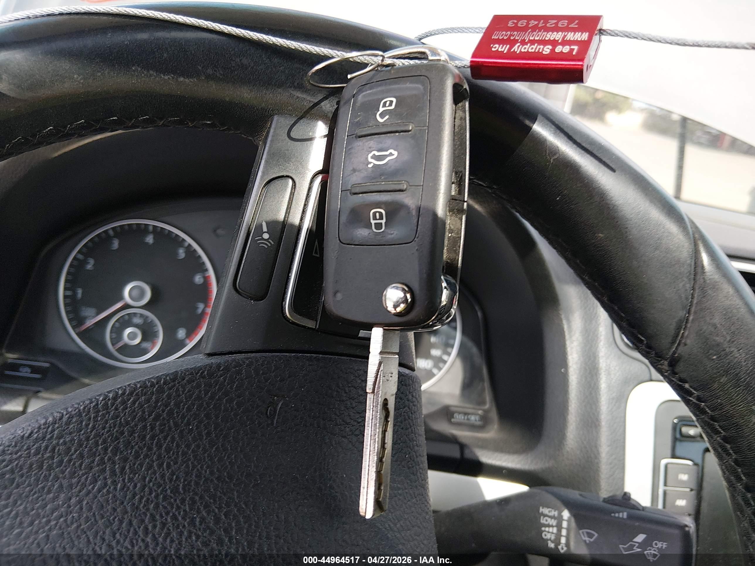 VOLKSWAGEN EOS image 11