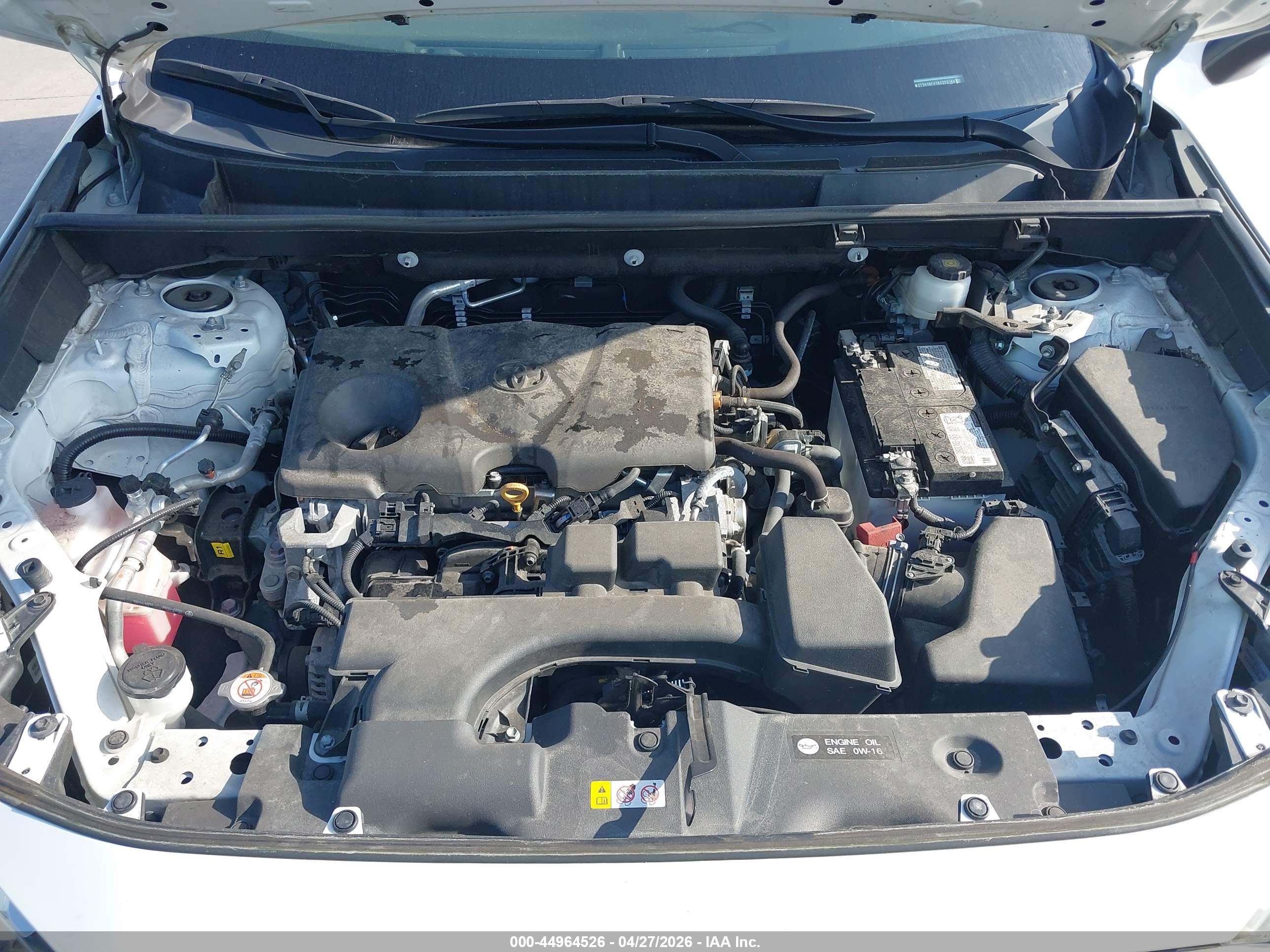 TOYOTA RAV4 image 10