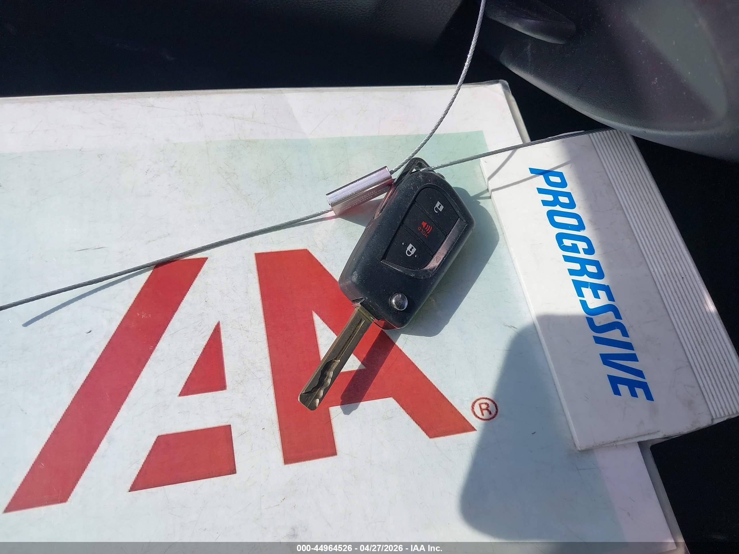 TOYOTA RAV4 image 11