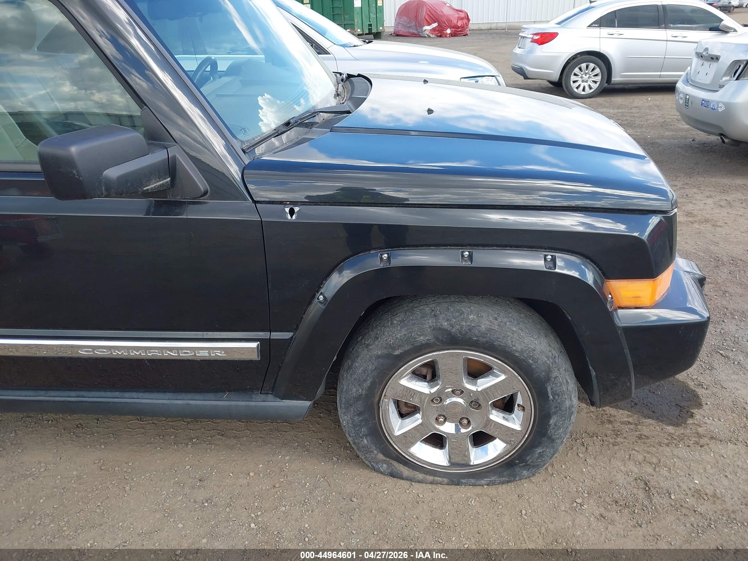JEEP COMMANDER image 6