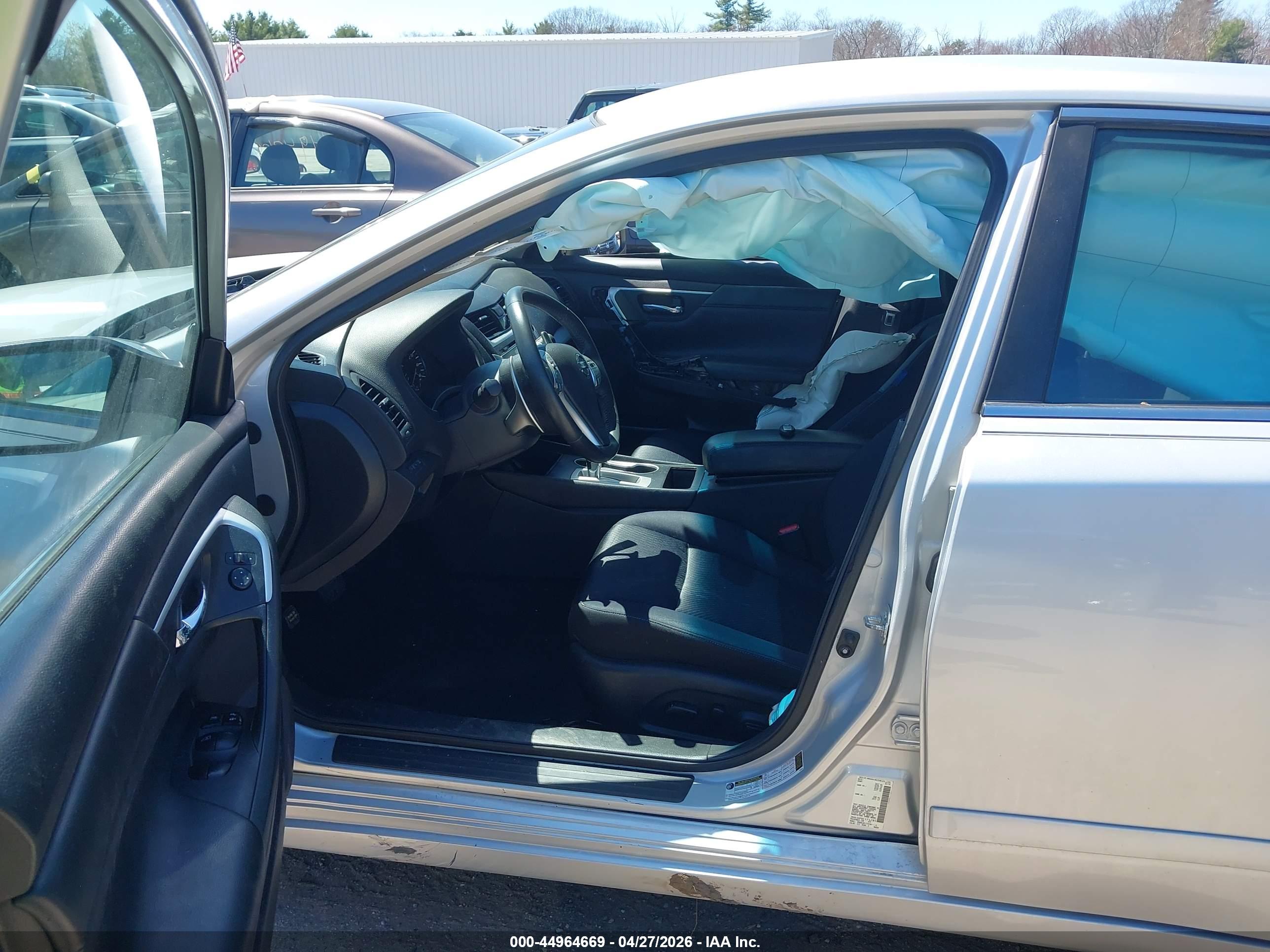NISSAN ALTIMA image 5