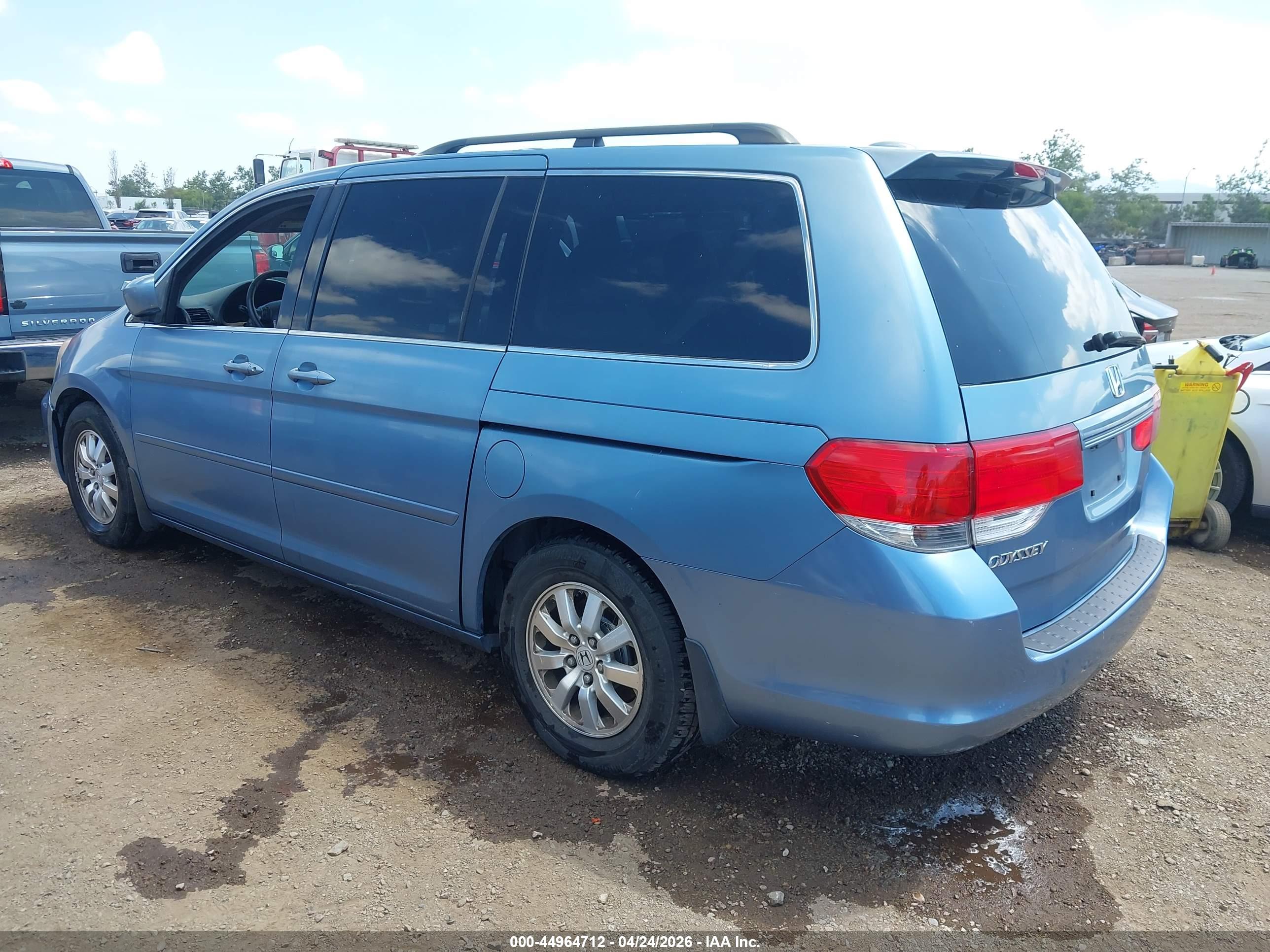 HONDA ODYSSEY image 3