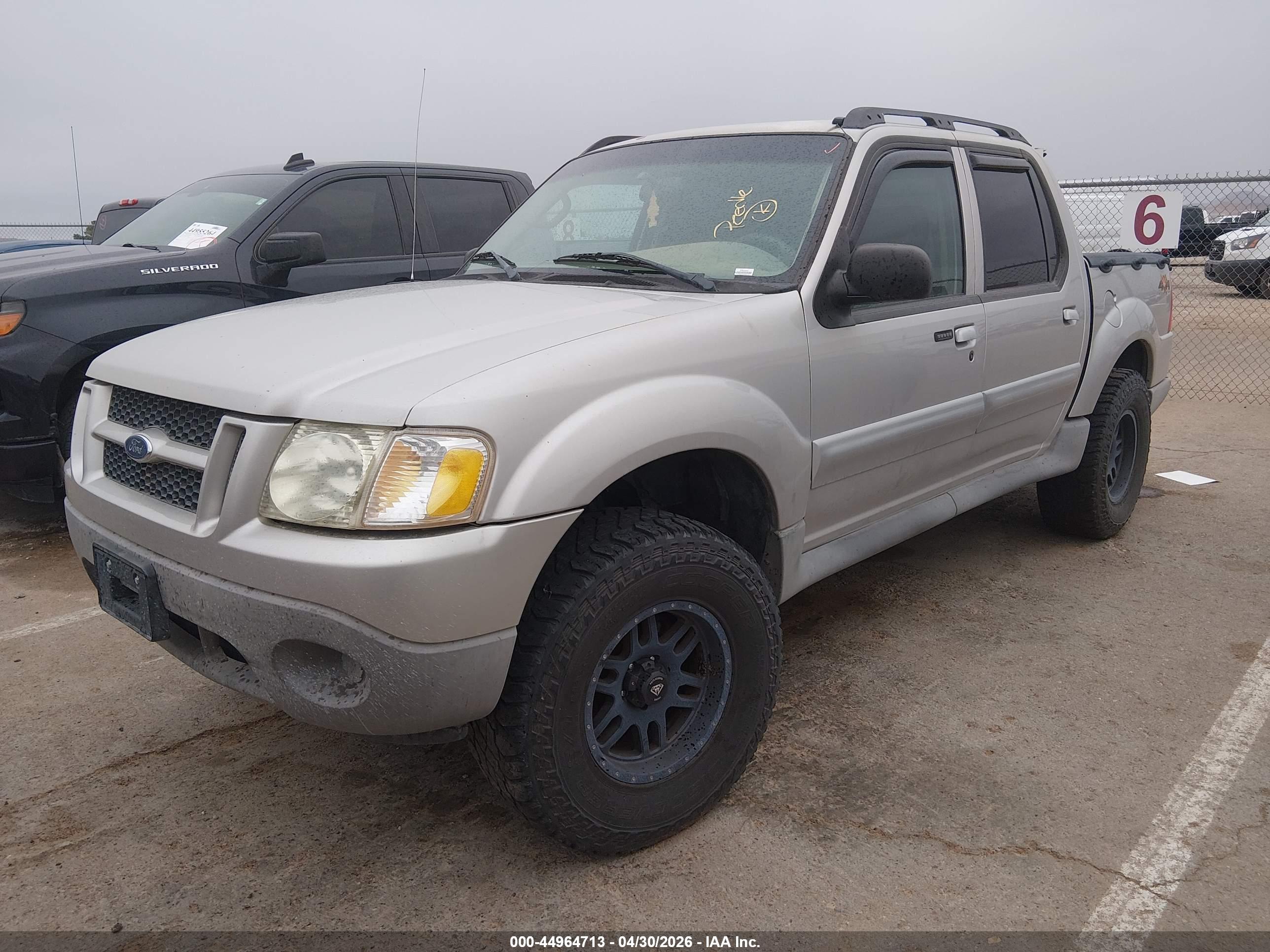 FORD EXPLORER image 2