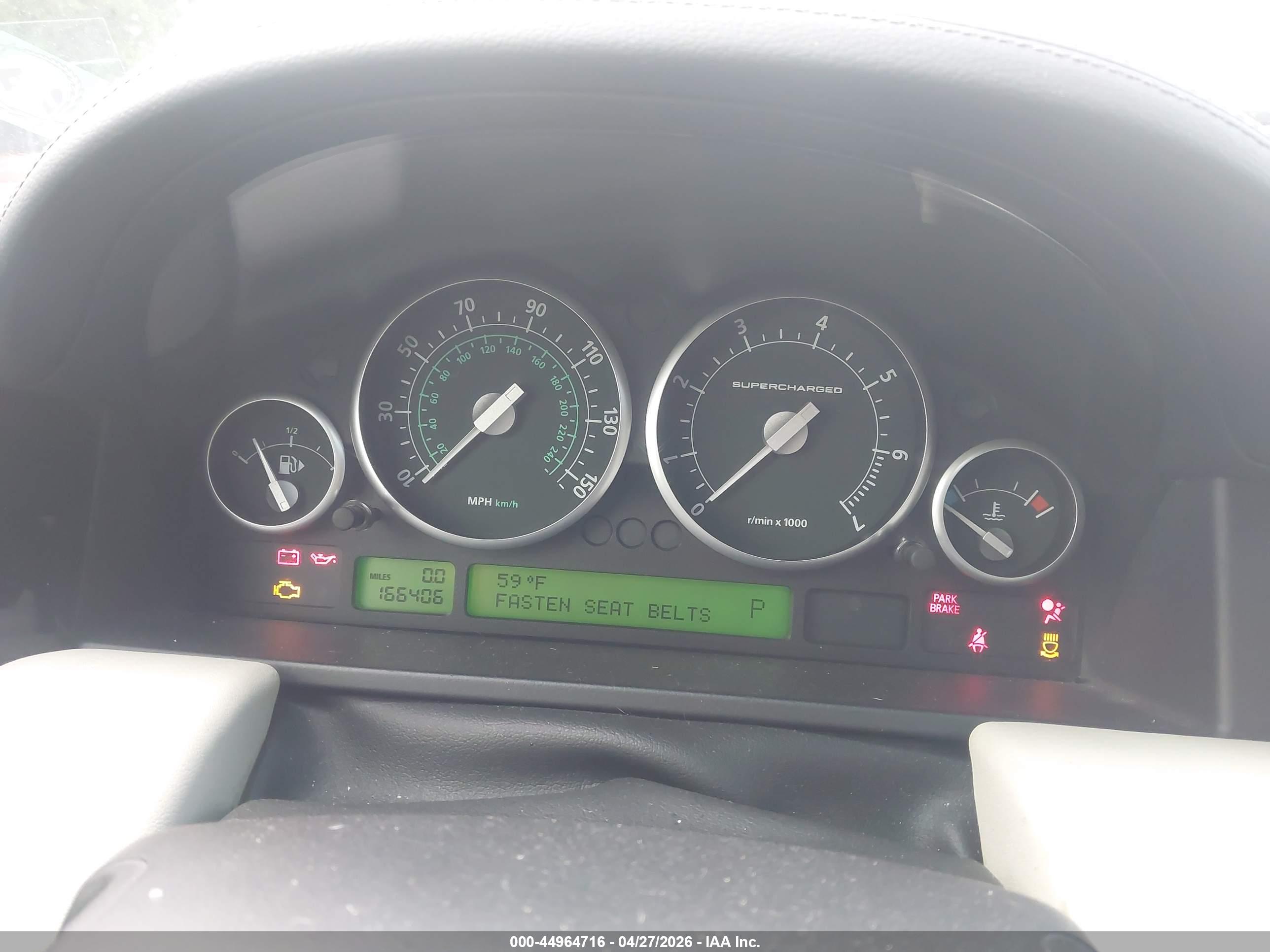 LAND ROVER image 7