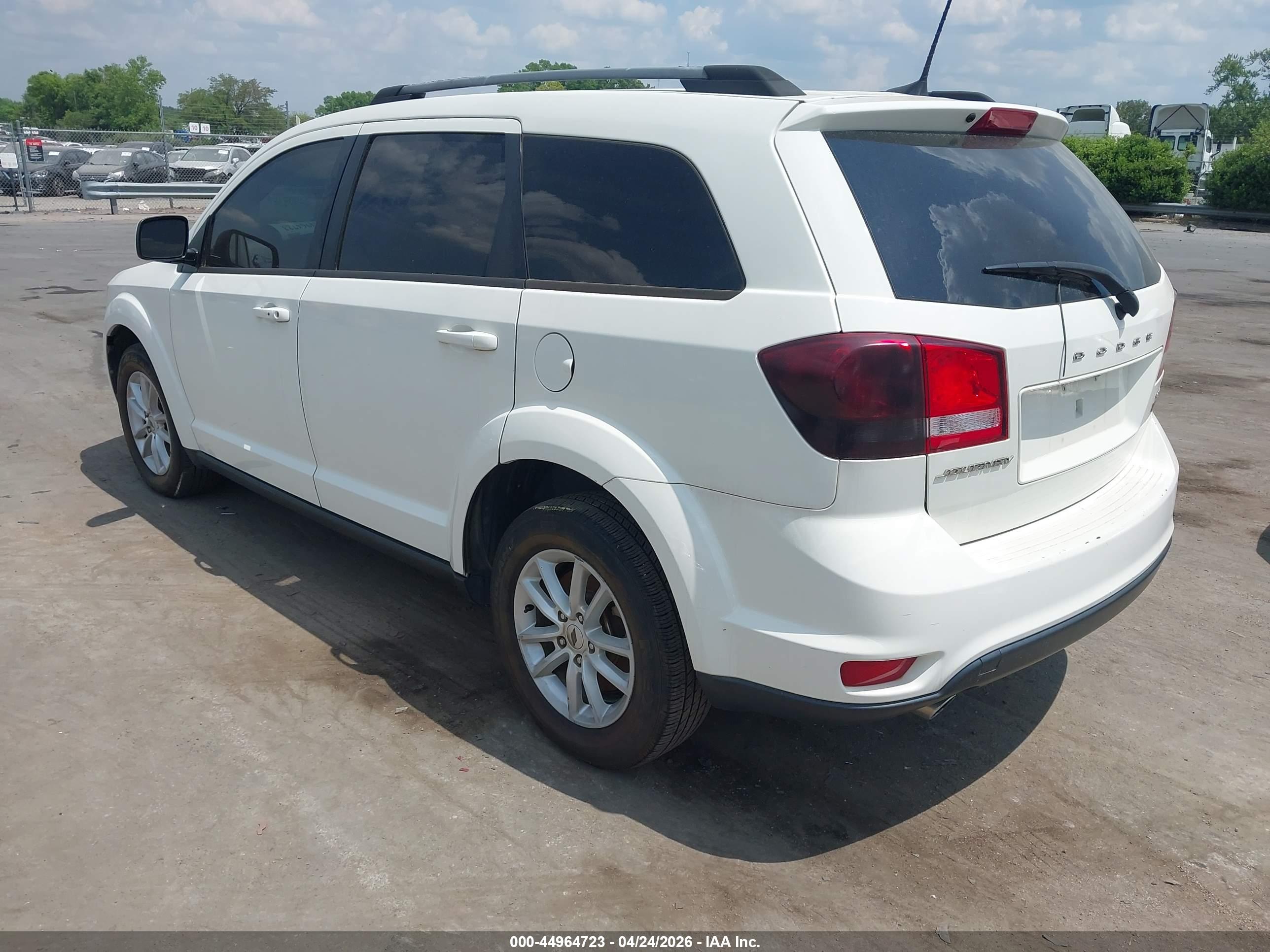 DODGE JOURNEY image 3