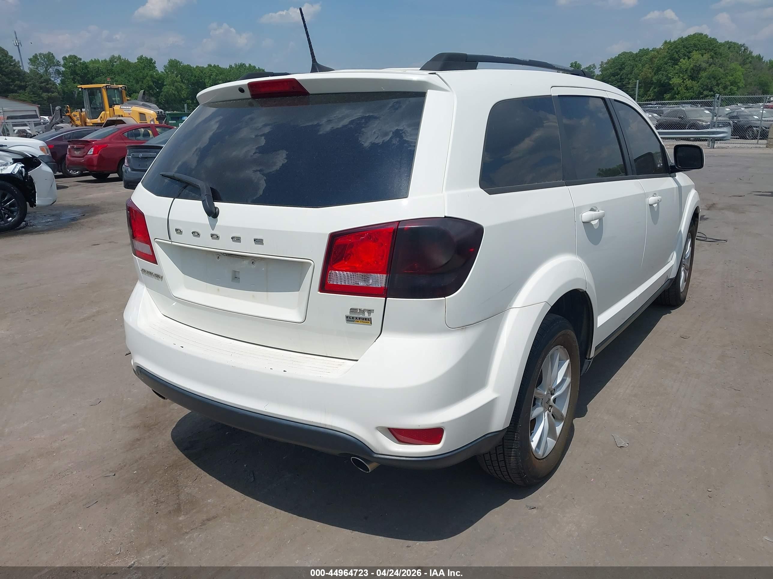 DODGE JOURNEY image 4