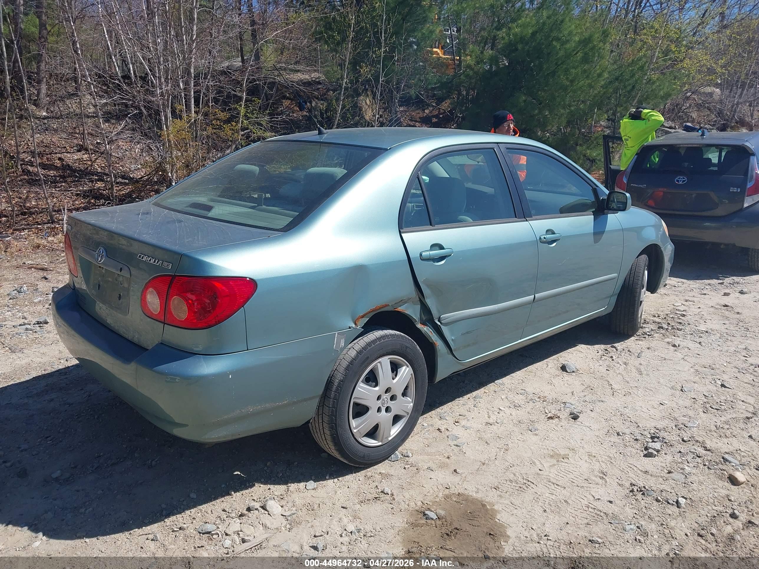 TOYOTA COROLLA image 4