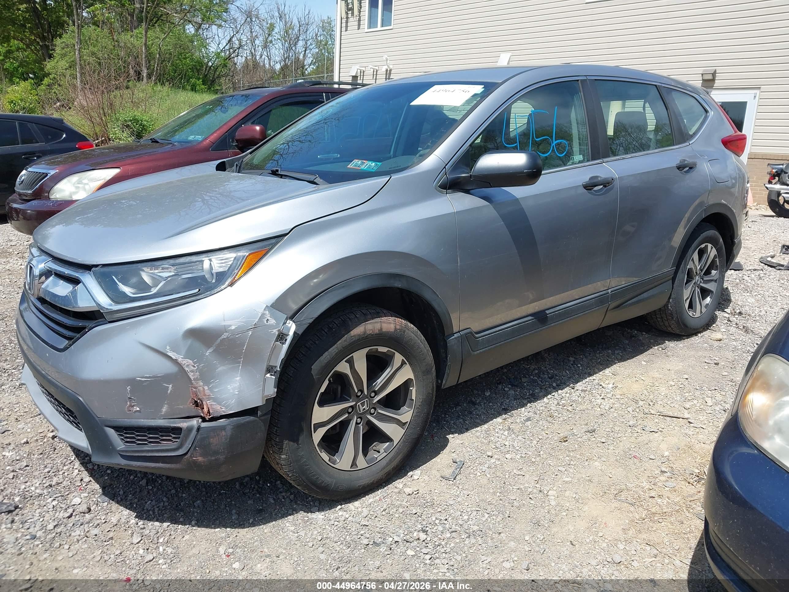 HONDA CR-V image 2