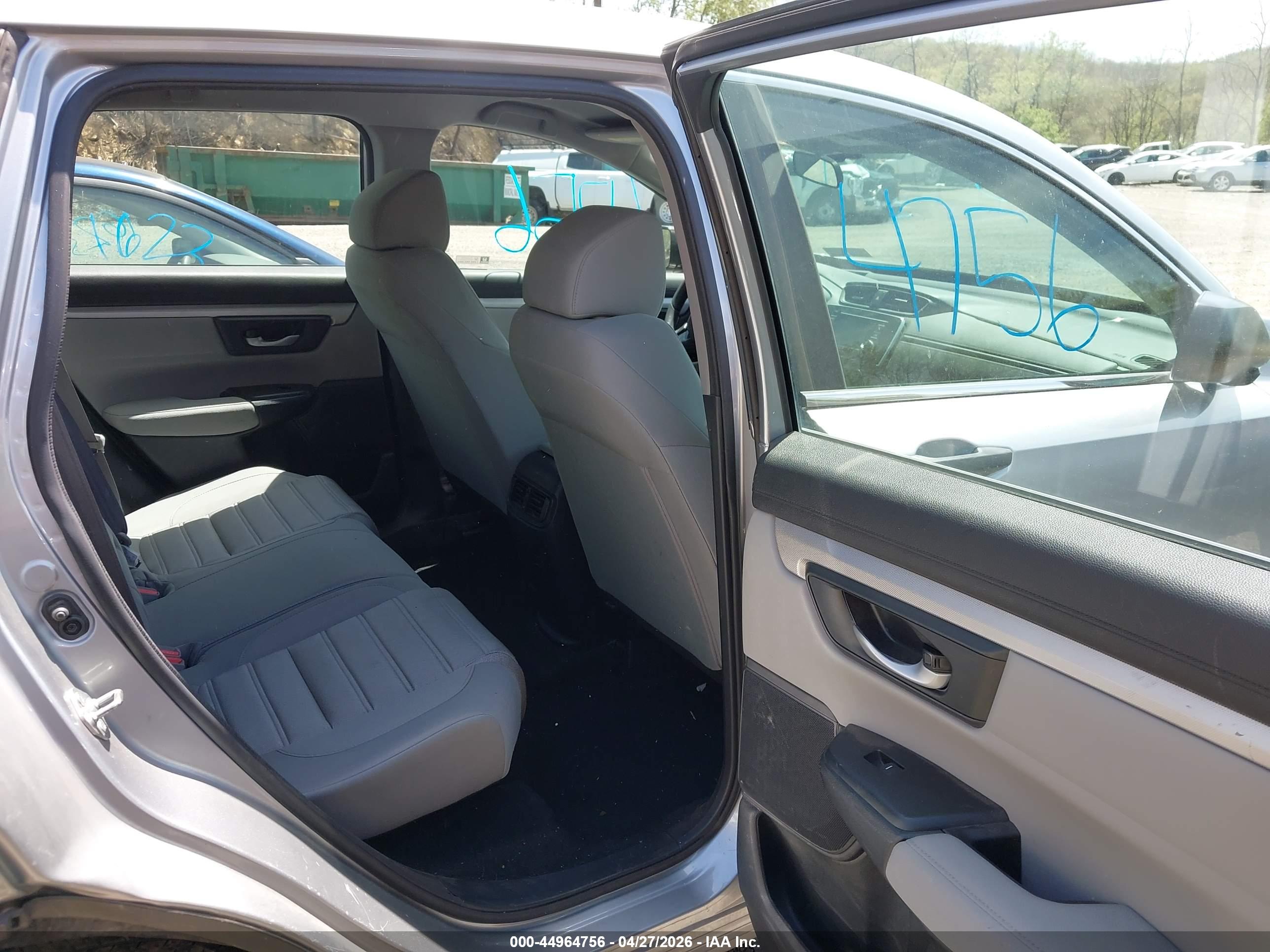 HONDA CR-V image 8