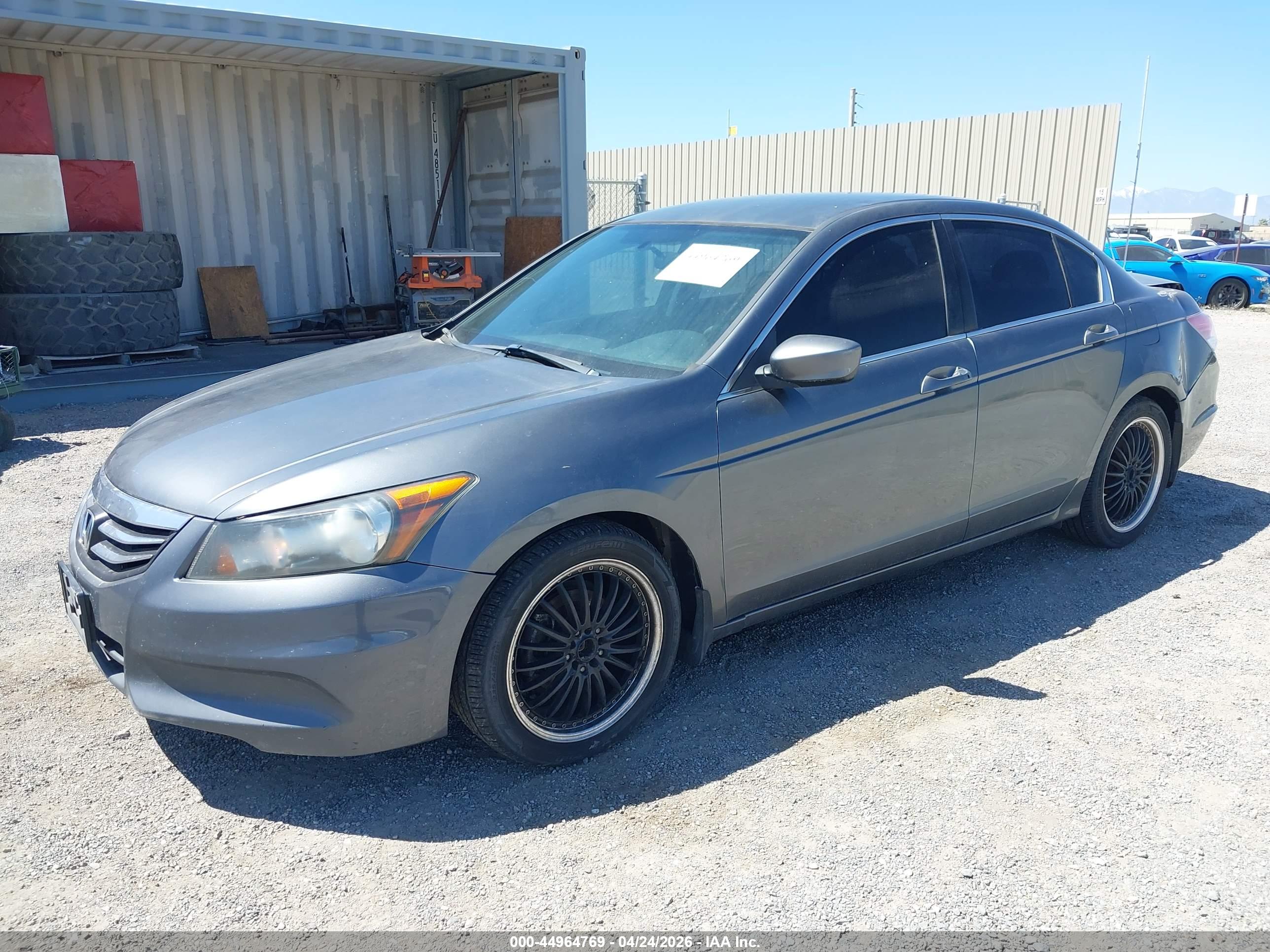 HONDA ACCORD image 2