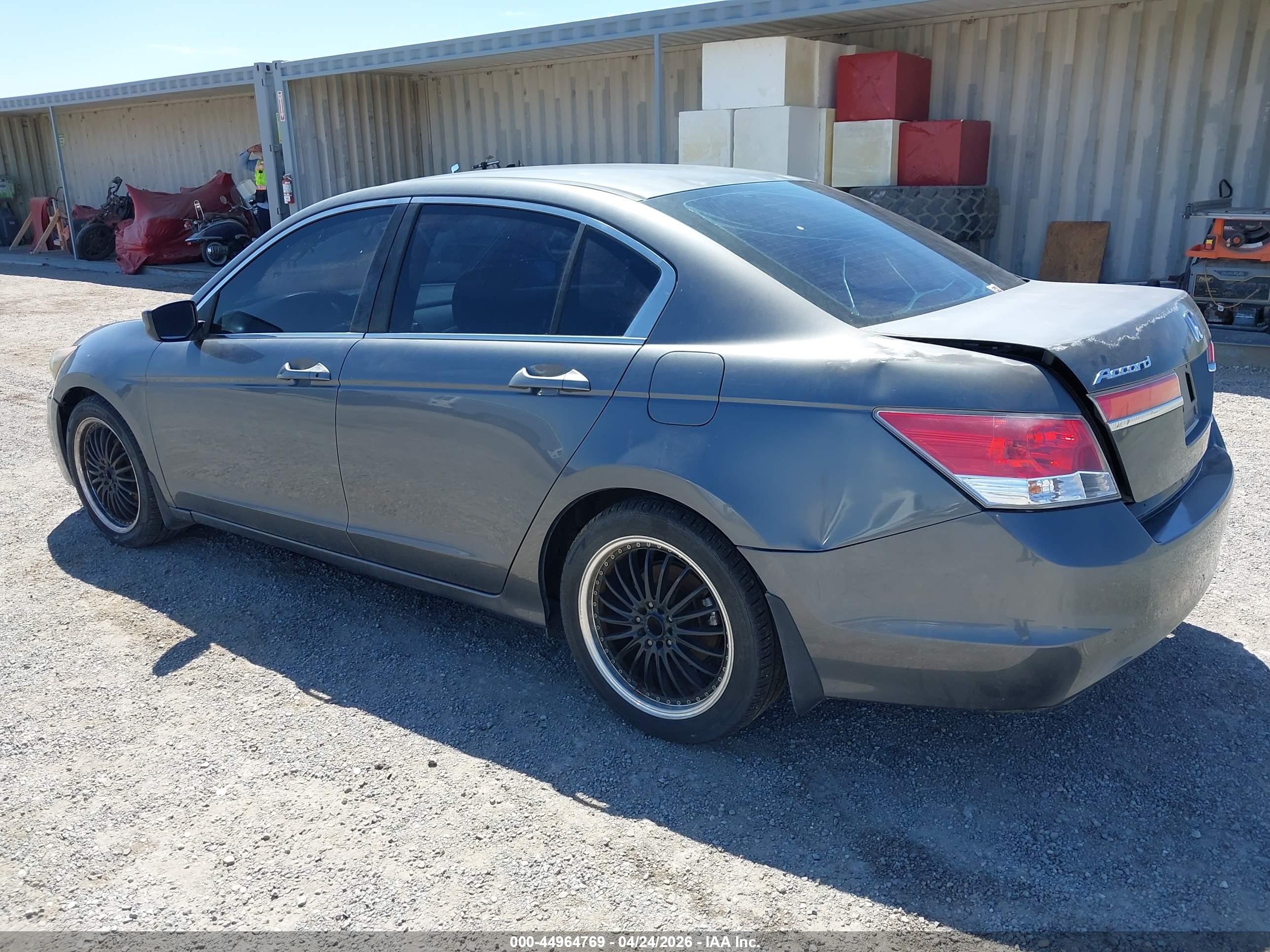 HONDA ACCORD image 3