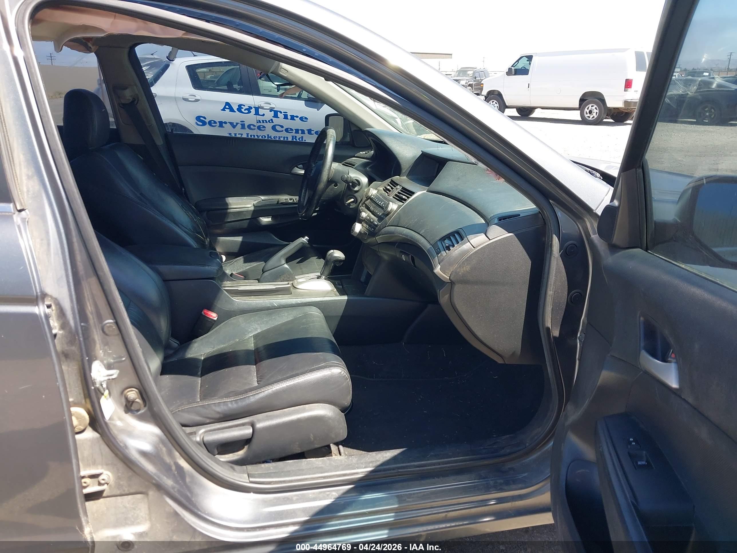 HONDA ACCORD image 5