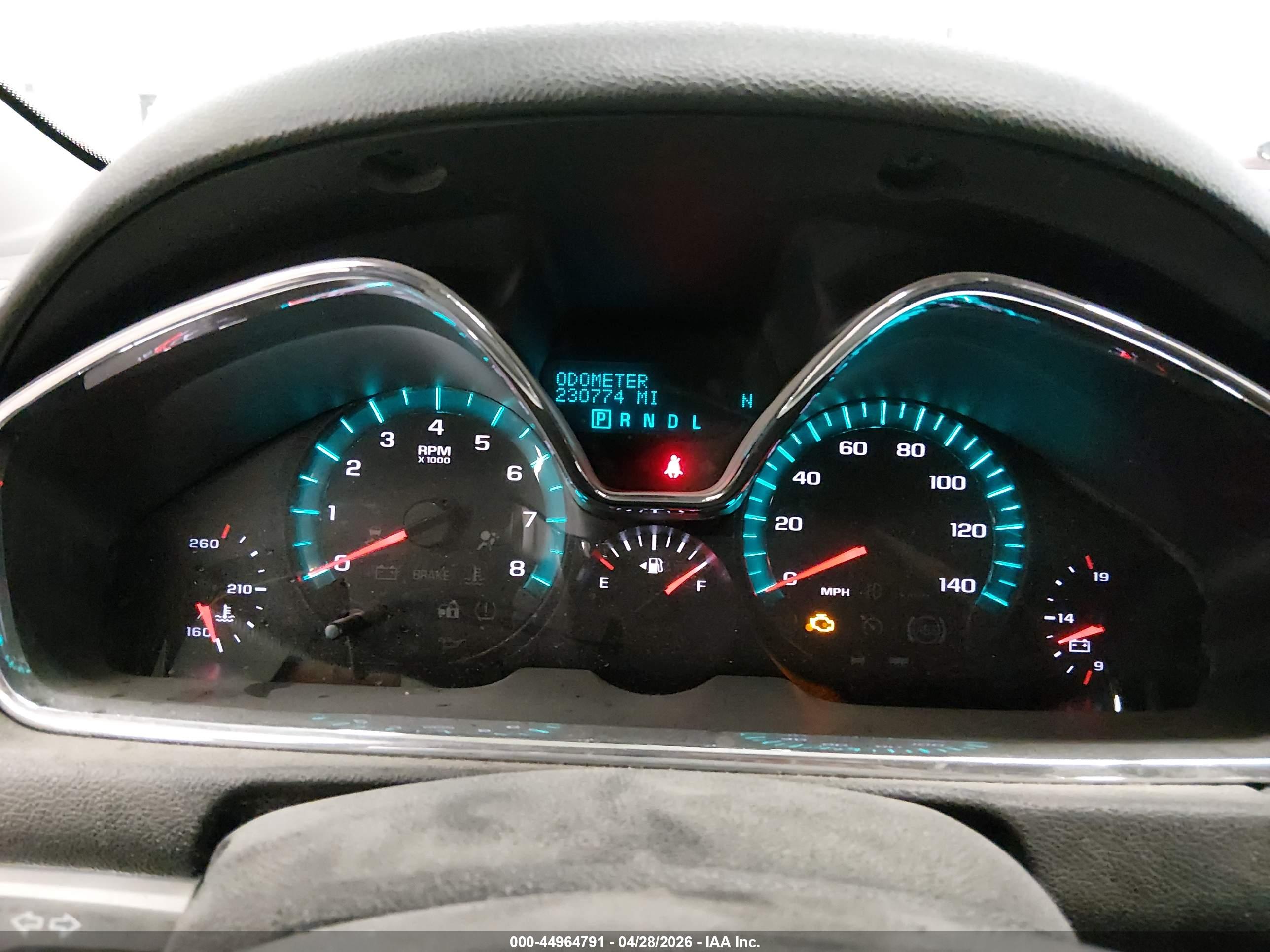 CHEVROLET TRAVERSE image 7