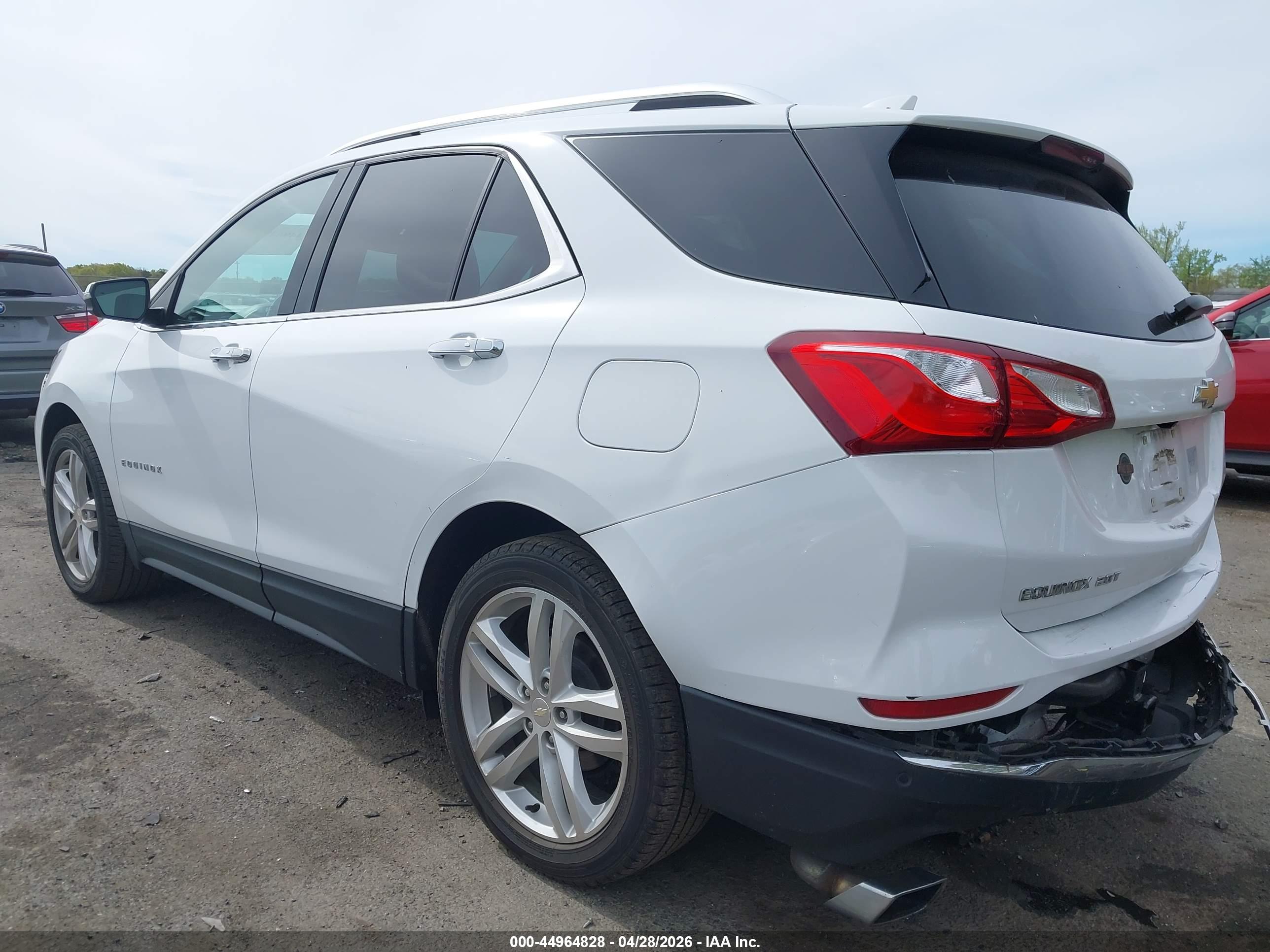 CHEVROLET EQUINOX image 3