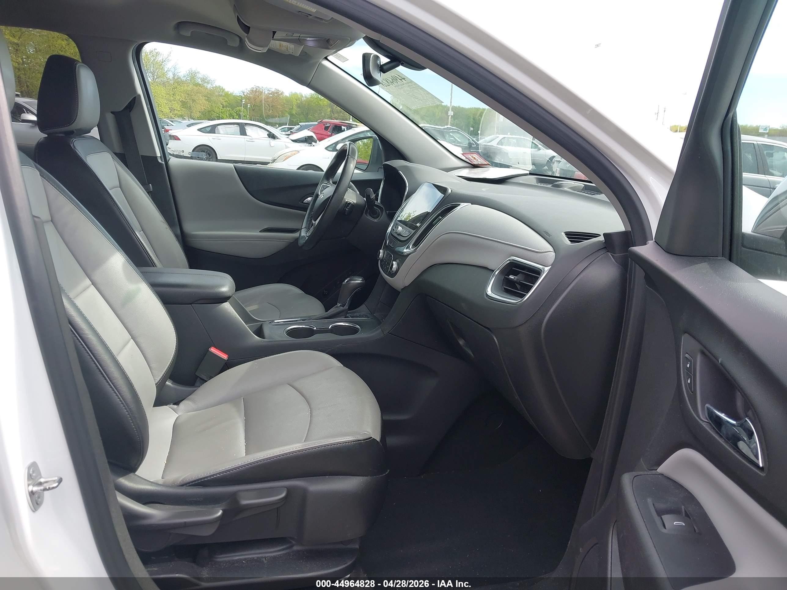 CHEVROLET EQUINOX image 5