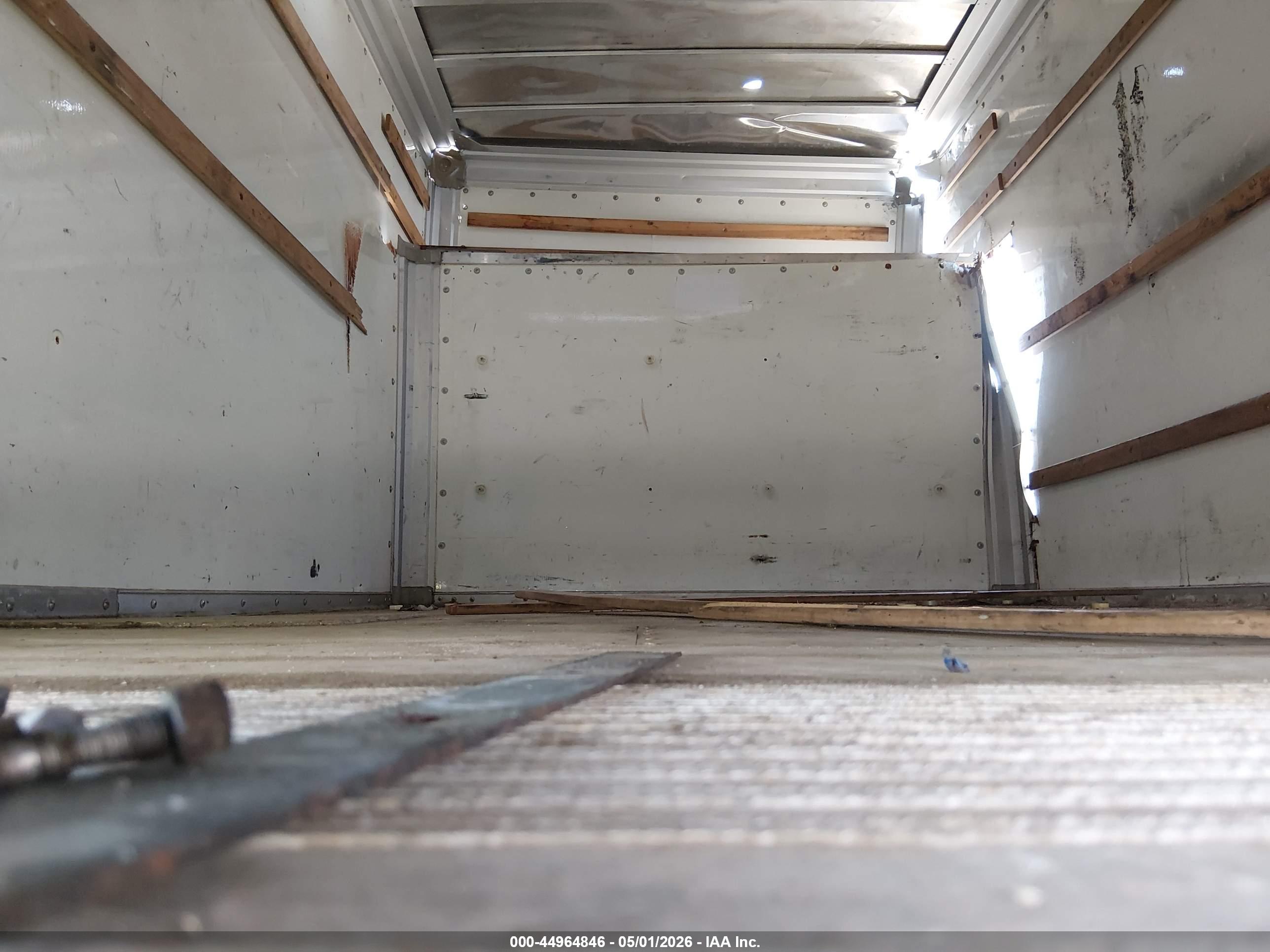 FORD E-450 image 7