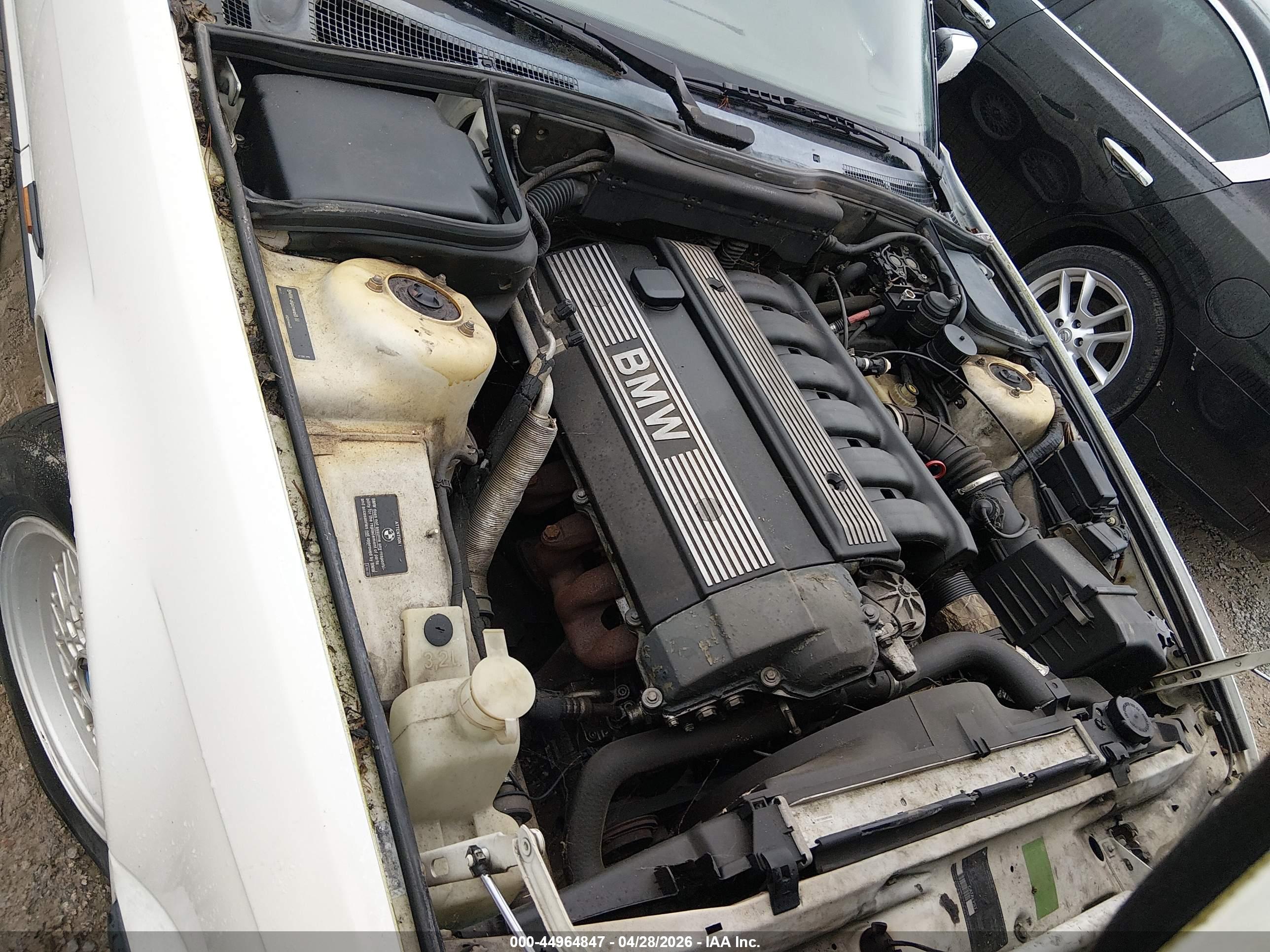BMW 525 image 10