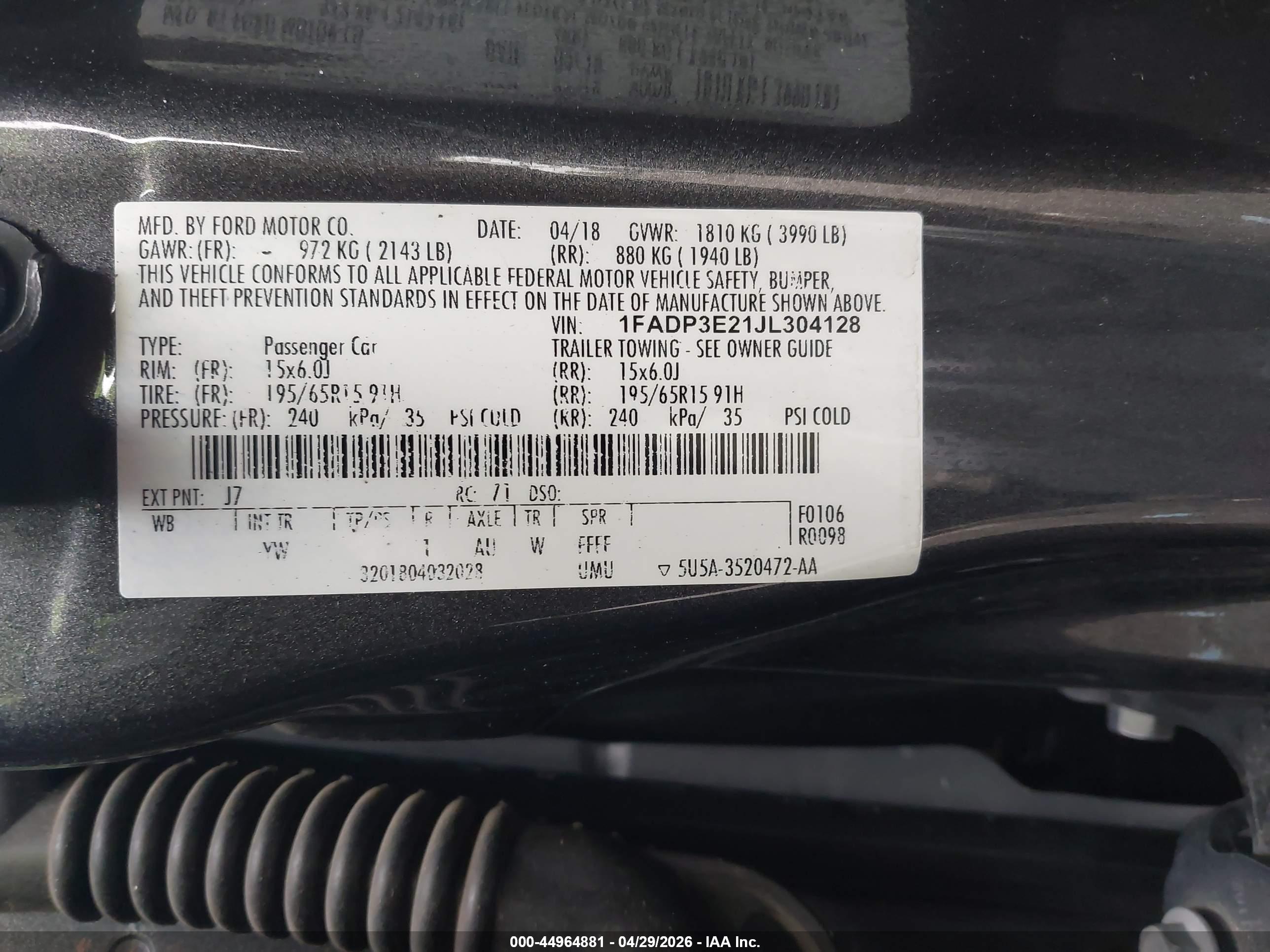 FORD FOCUS image 9