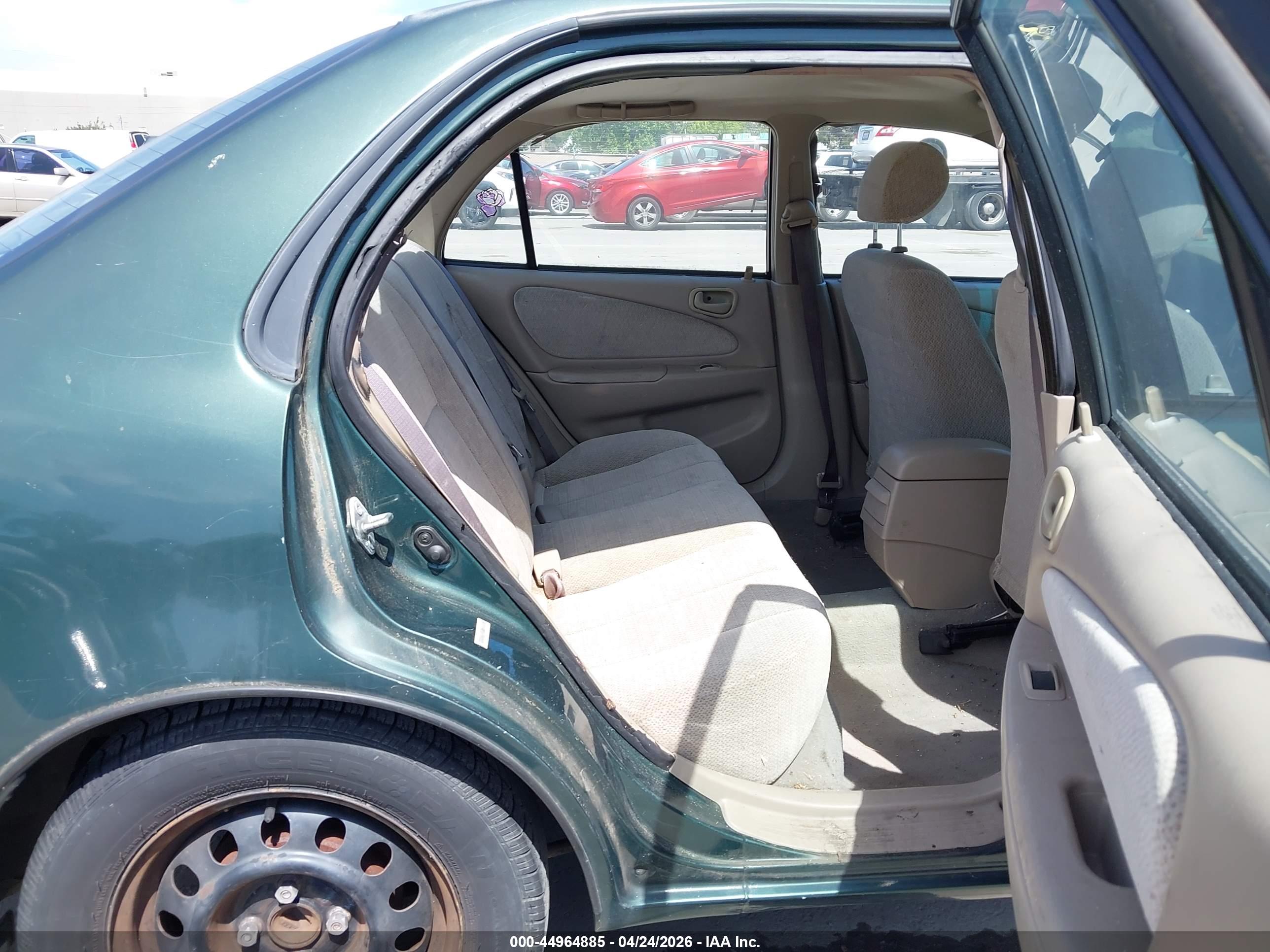 TOYOTA COROLLA image 8