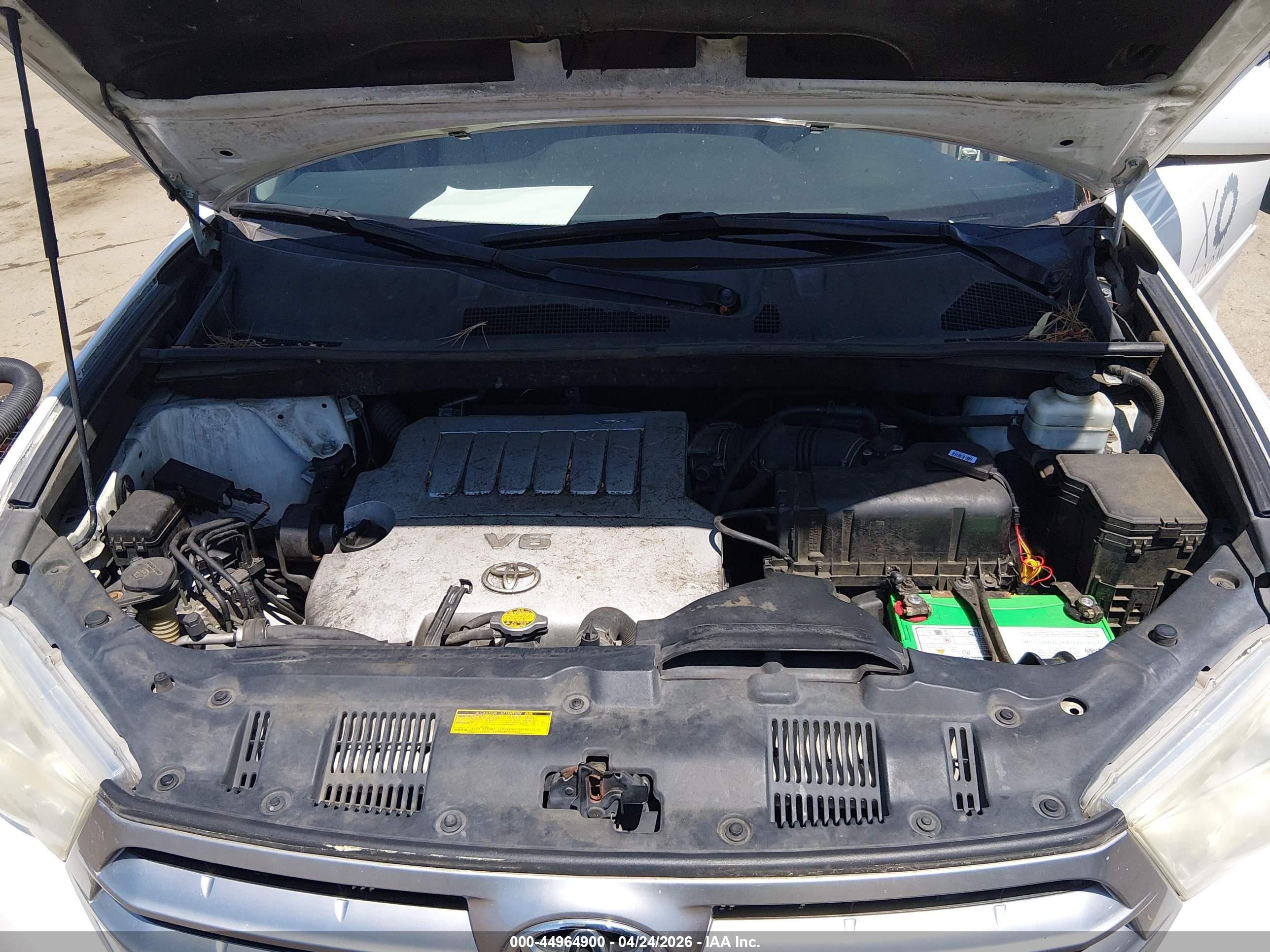 TOYOTA HIGHLANDER image 10