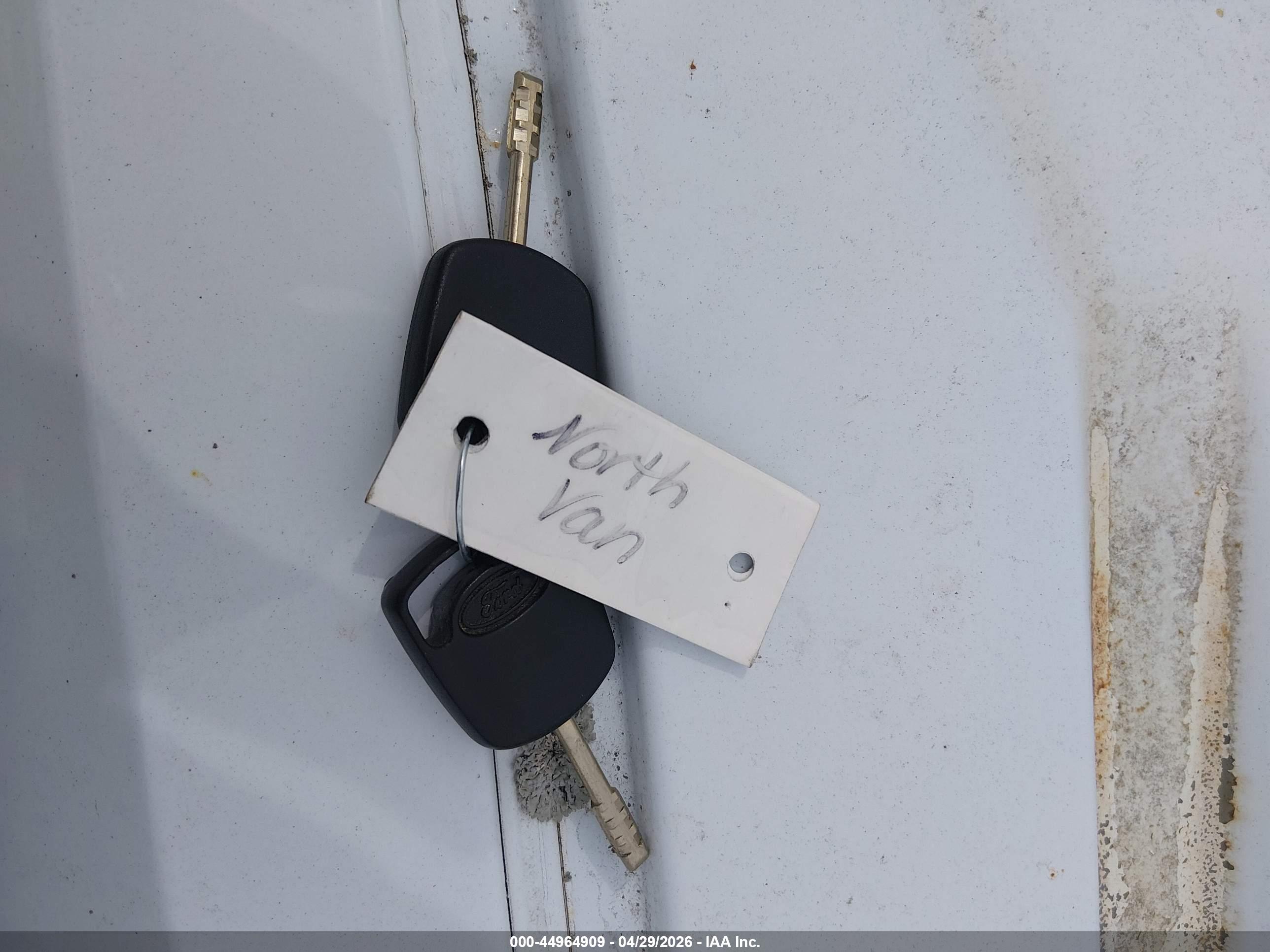 FORD TRANSIT image 11