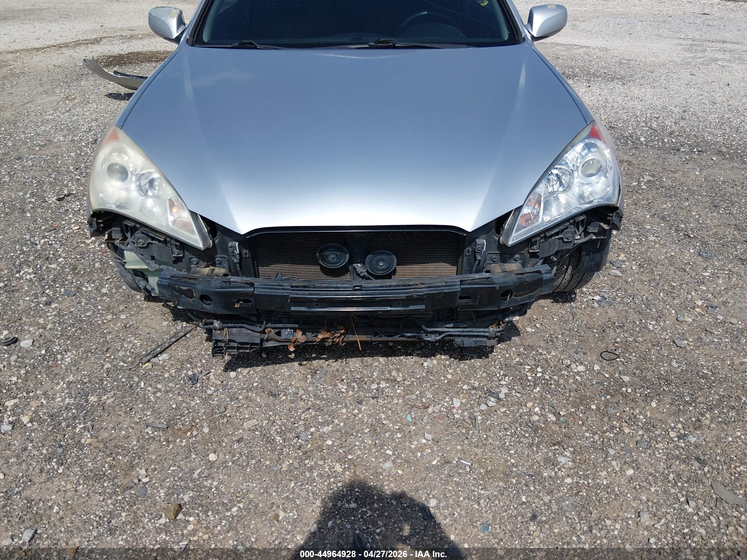 HYUNDAI GENESIS image 6