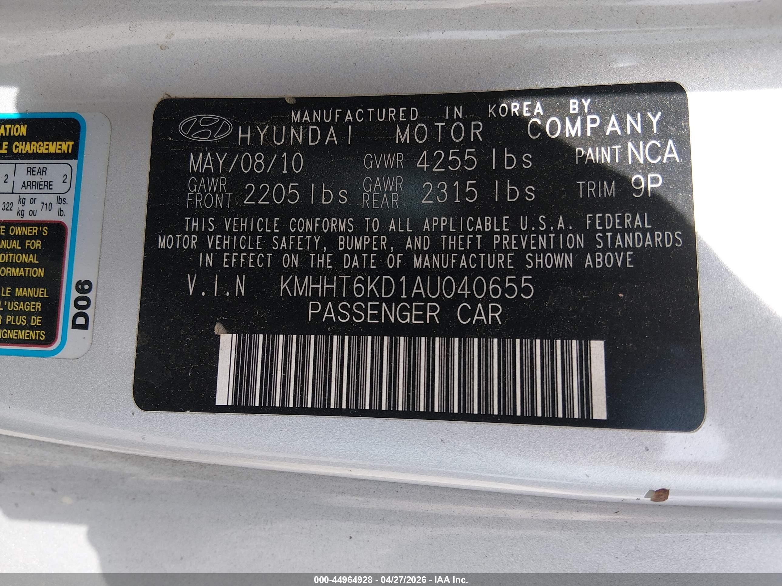 HYUNDAI GENESIS image 9