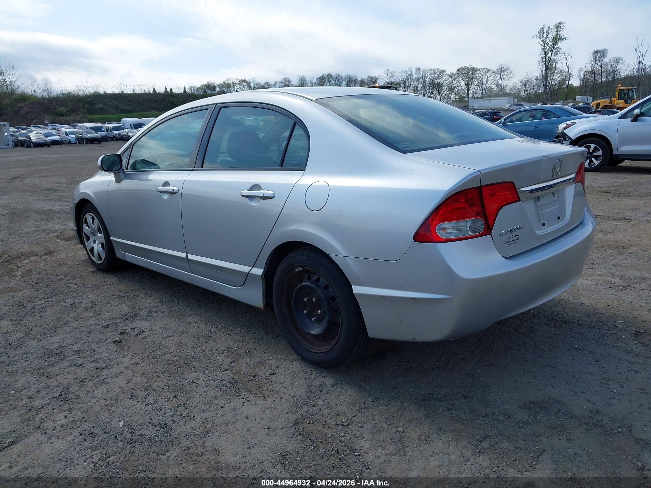 HONDA CIVIC image 3