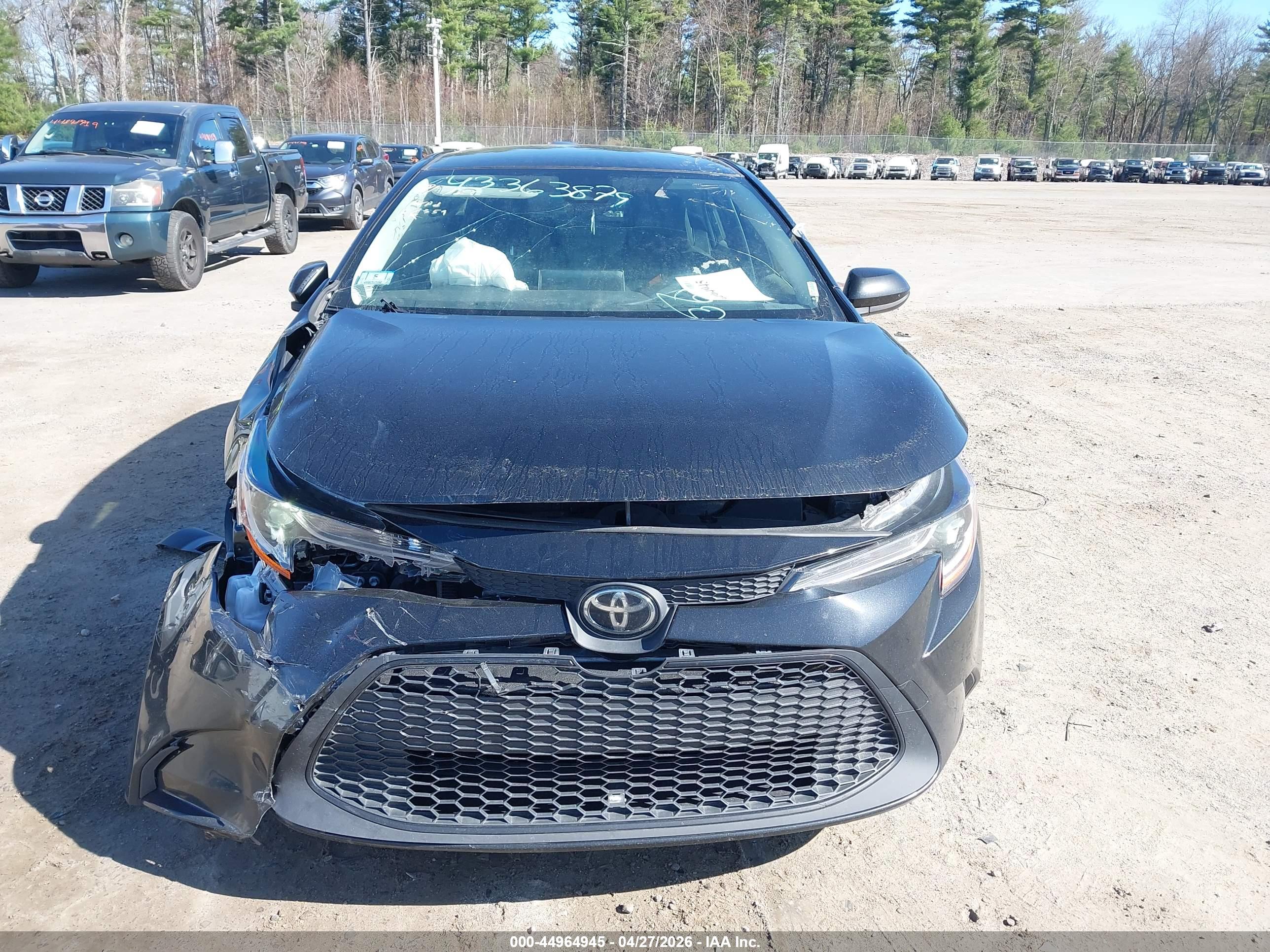 TOYOTA COROLLA image 6