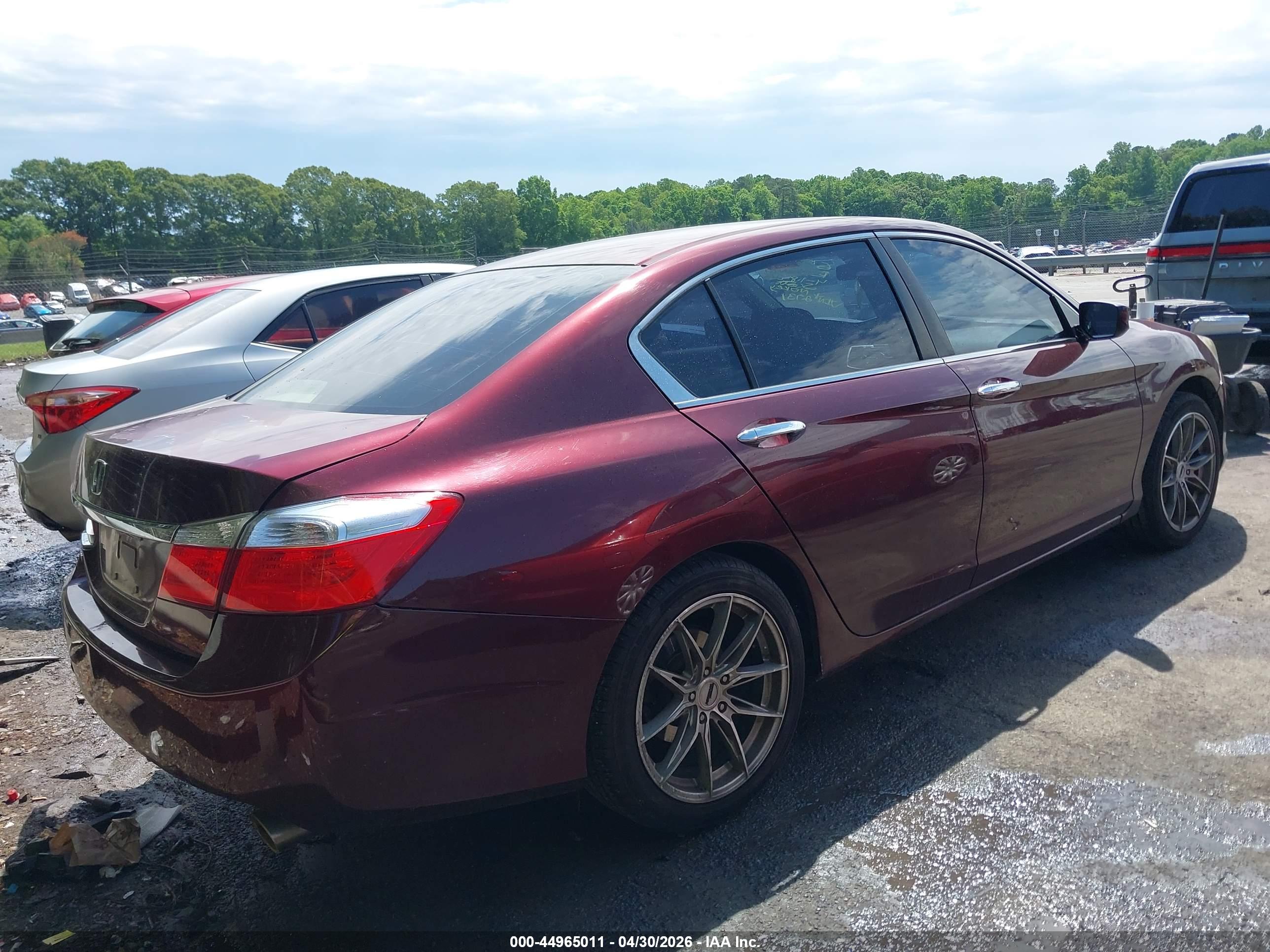 HONDA ACCORD image 4