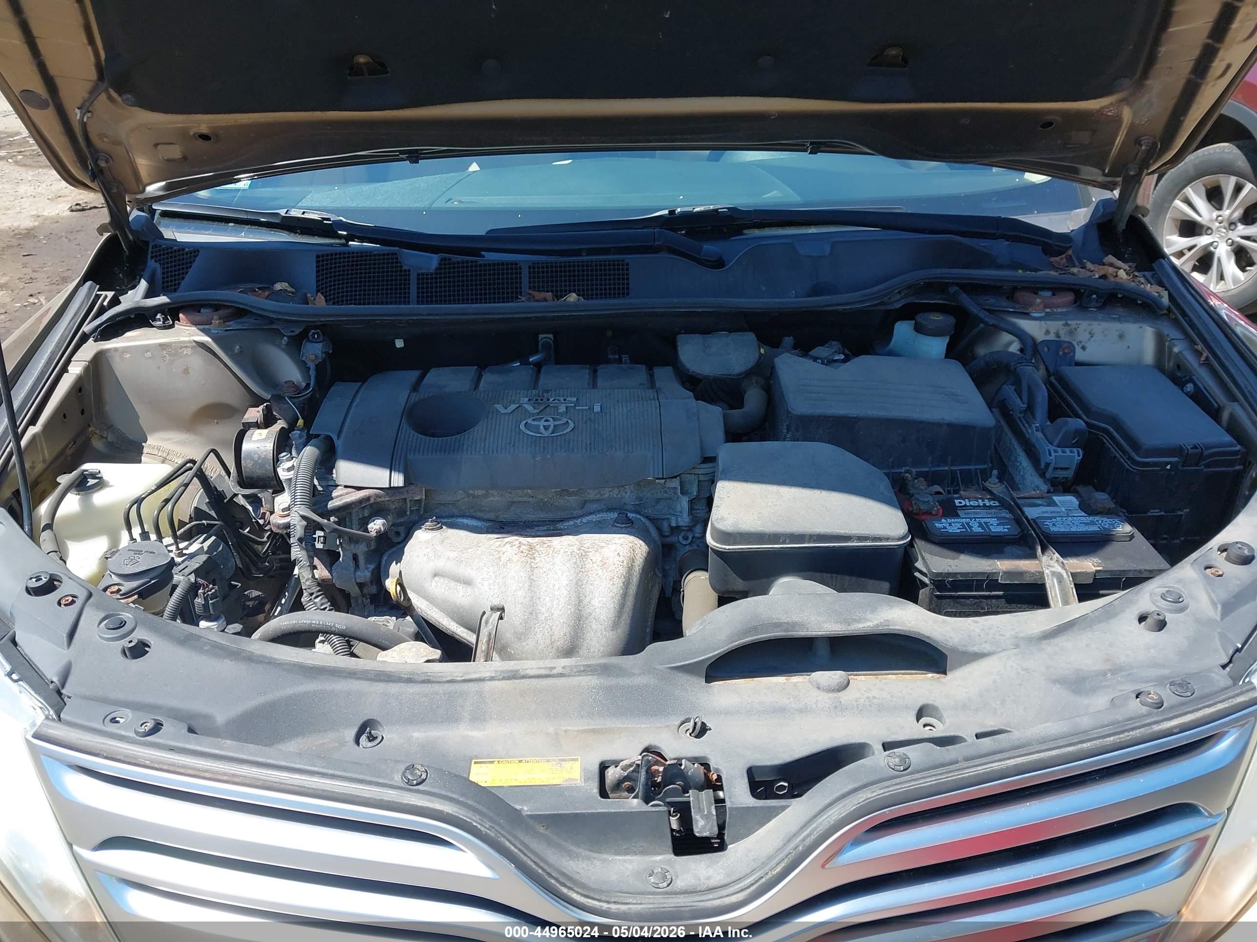 TOYOTA VENZA image 10