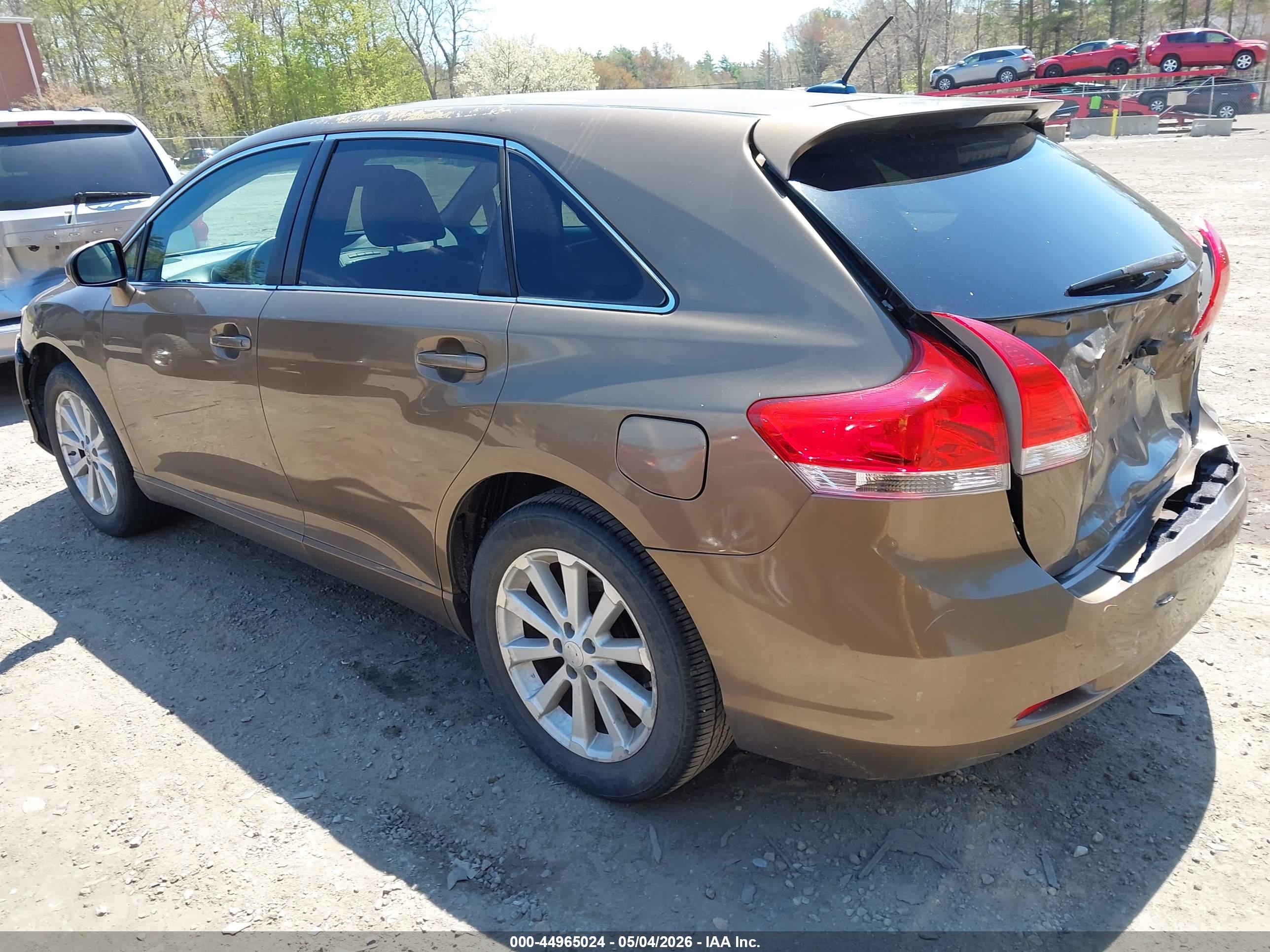 TOYOTA VENZA image 3