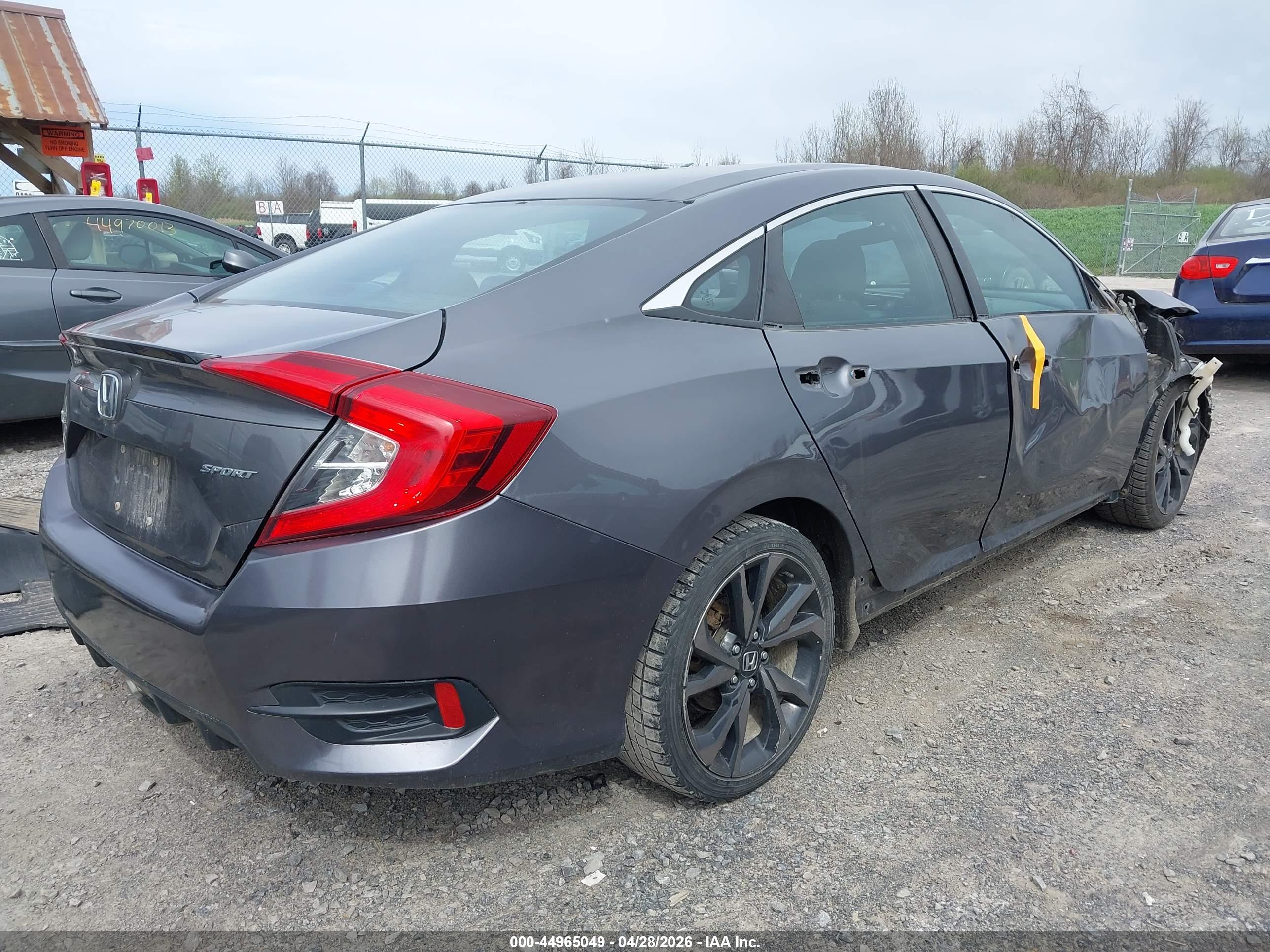 HONDA CIVIC image 4