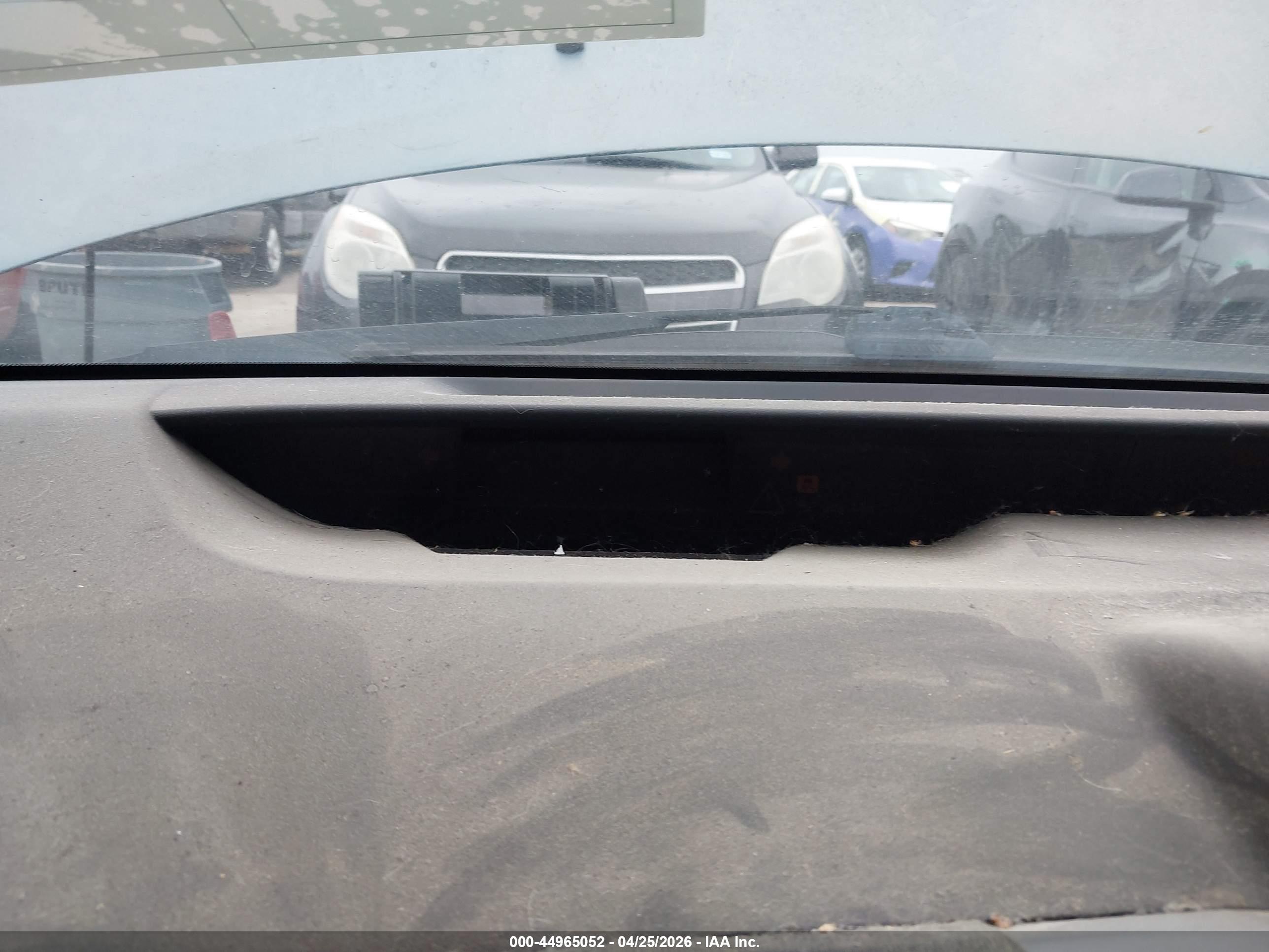 TOYOTA PRIUS image 7