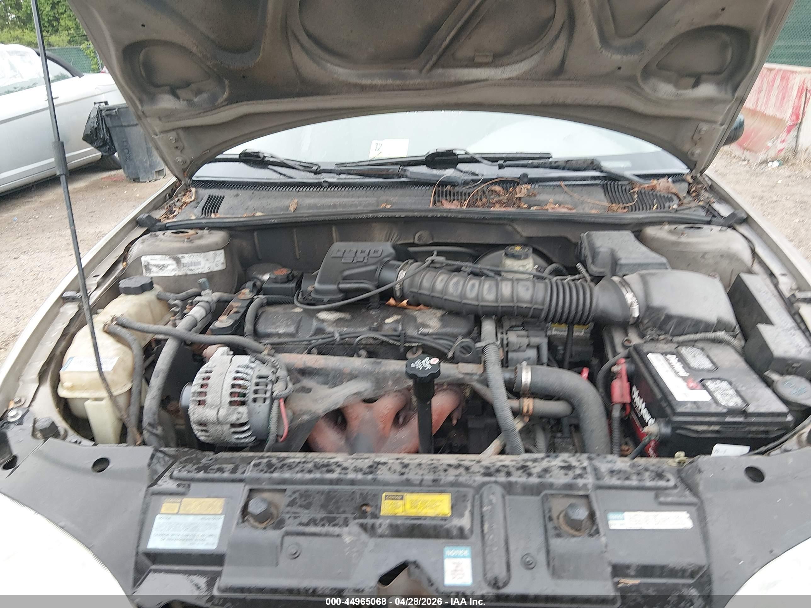 CHEVROLET CAVALIER image 10