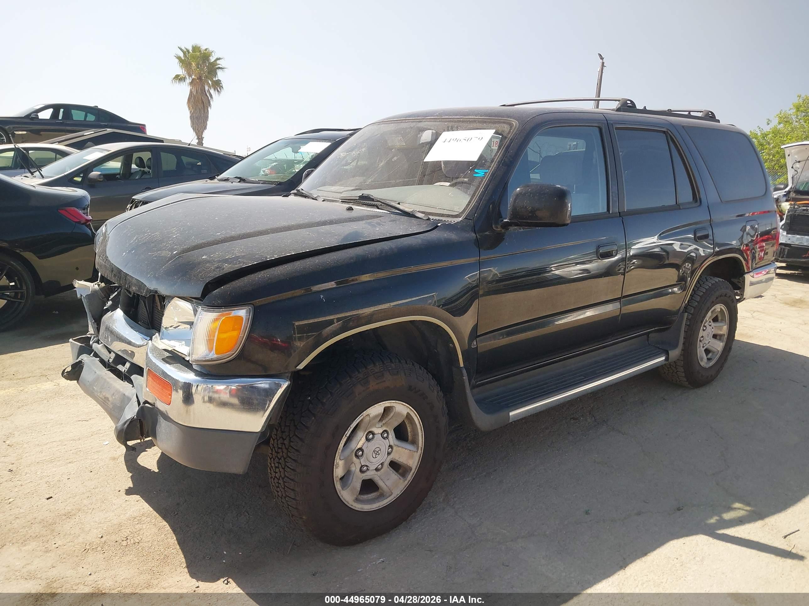 TOYOTA 4RUNNER image 2