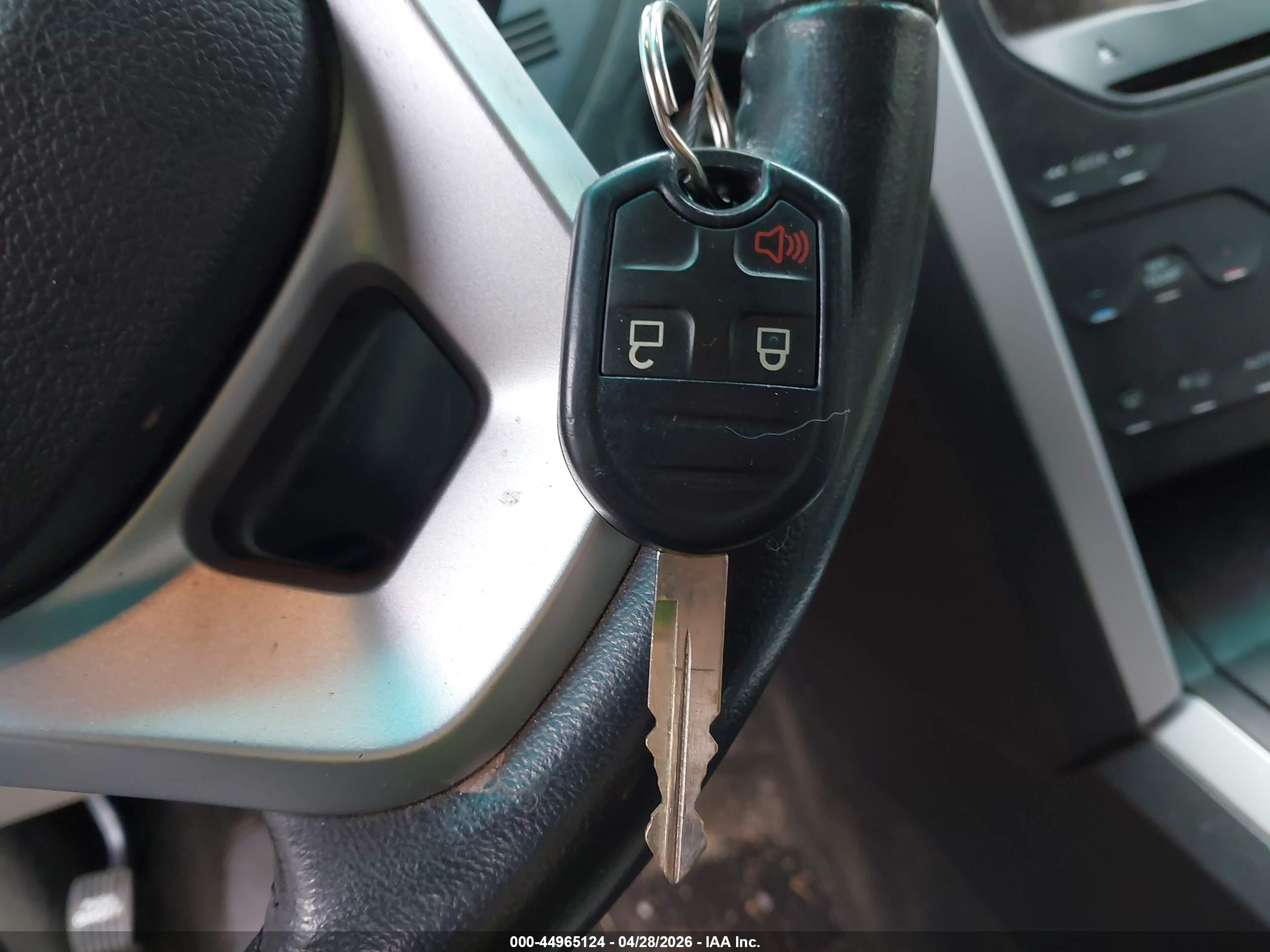 FORD EXPLORER image 11