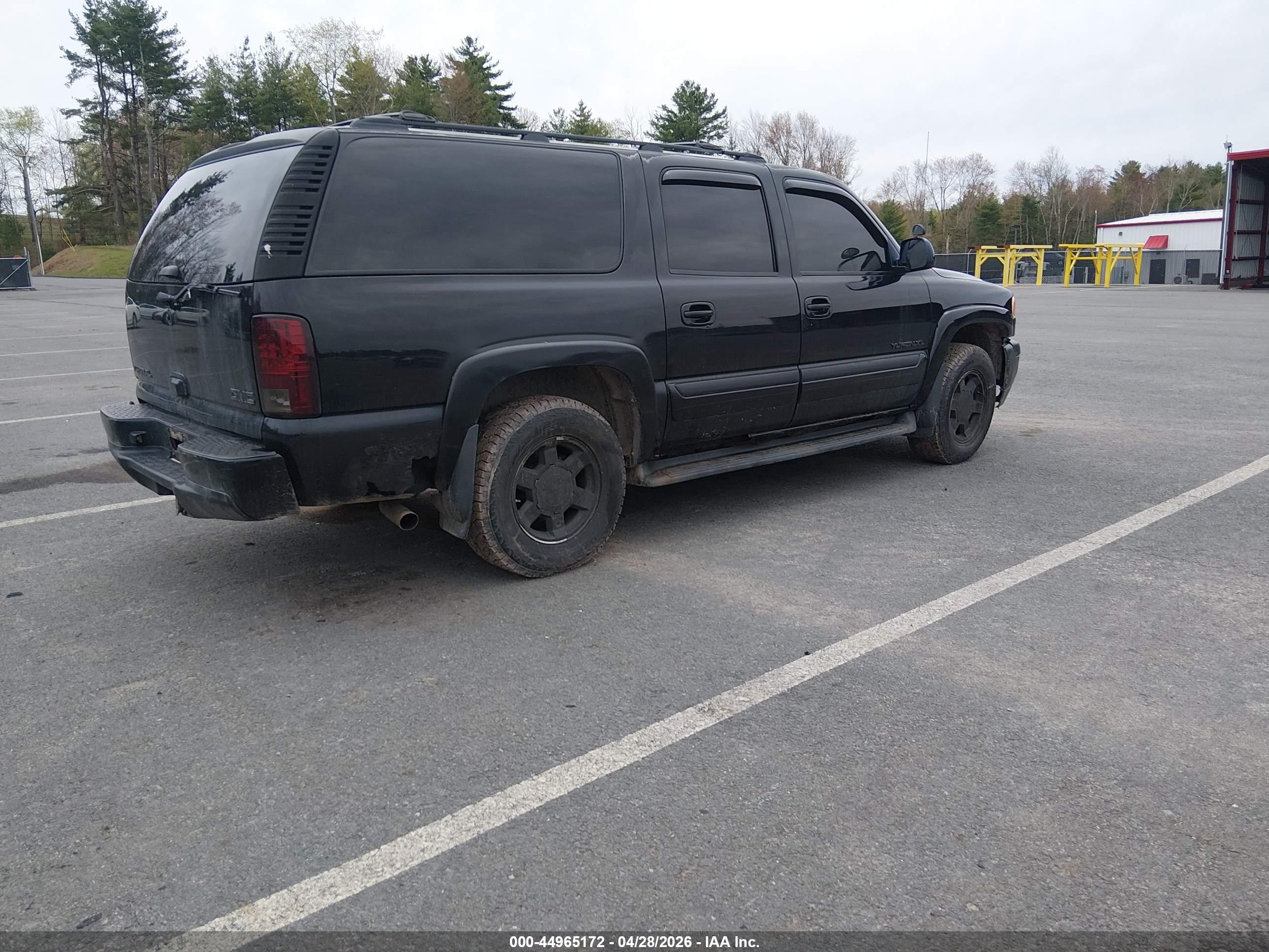 GMC YUKON image 4