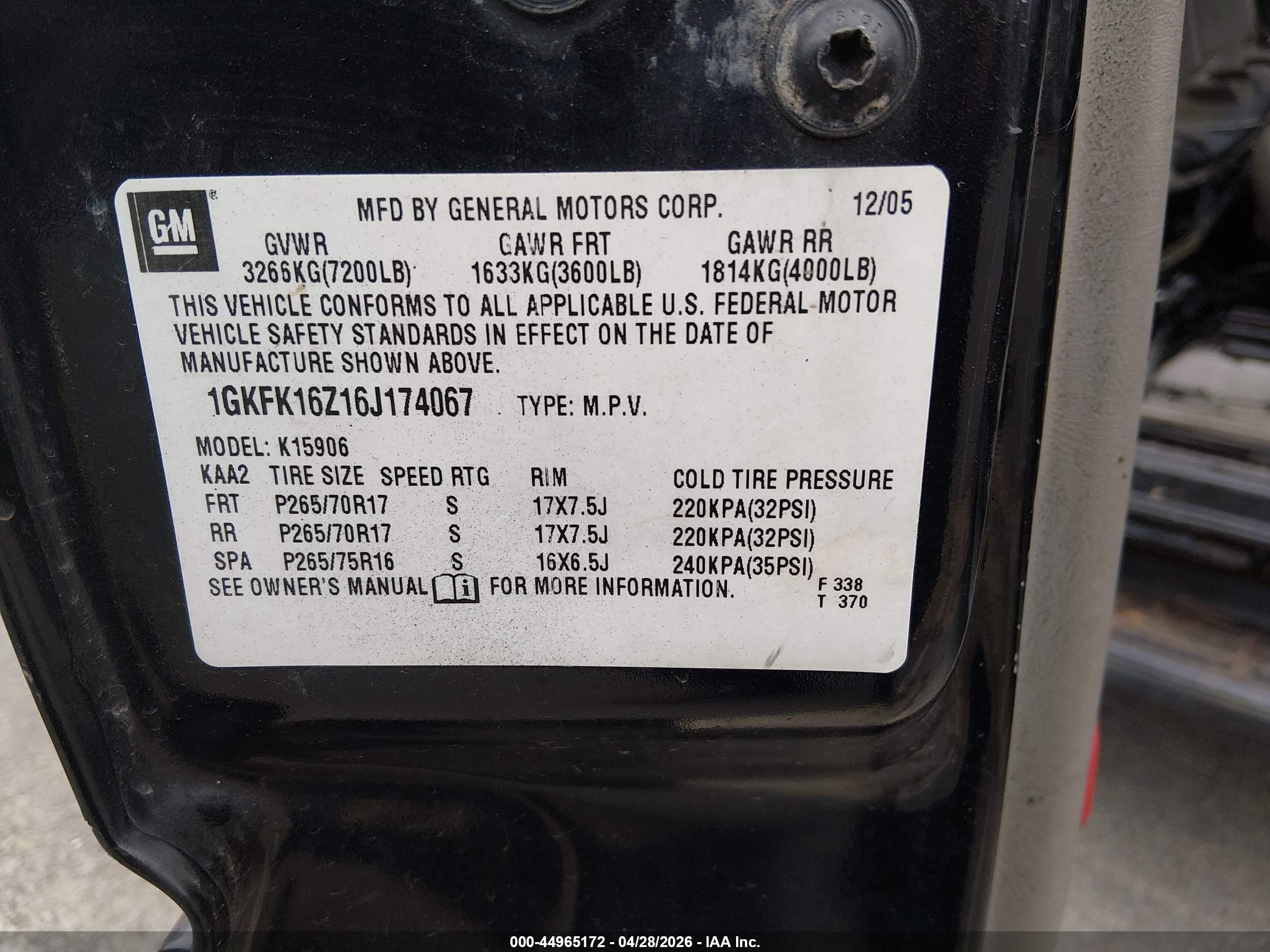 GMC YUKON image 9