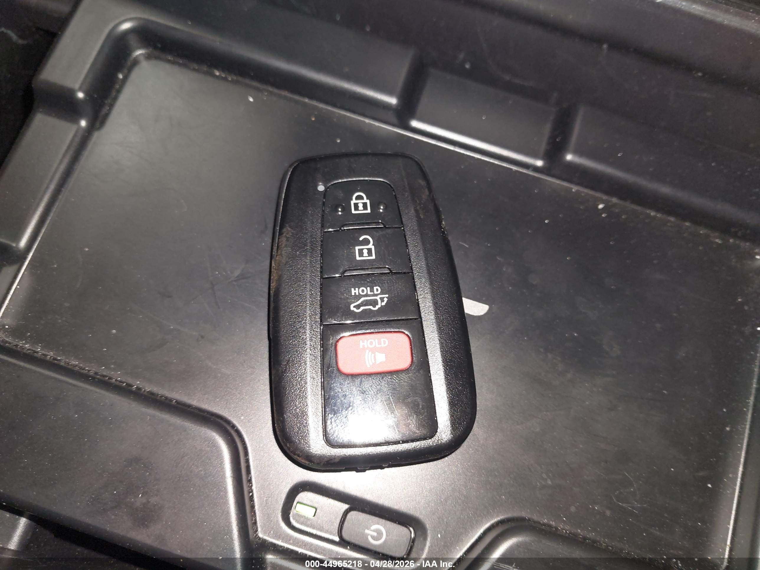 TOYOTA HIGHLANDER image 11
