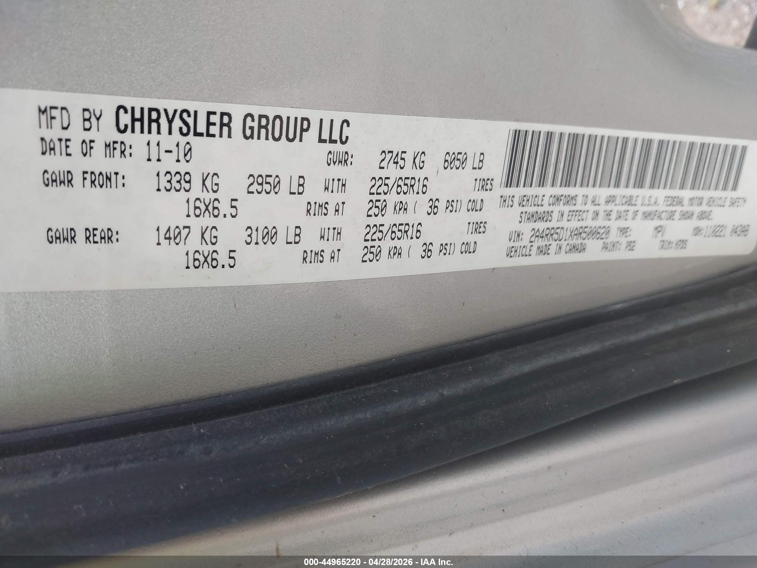 CHRYSLER TOWN image 9