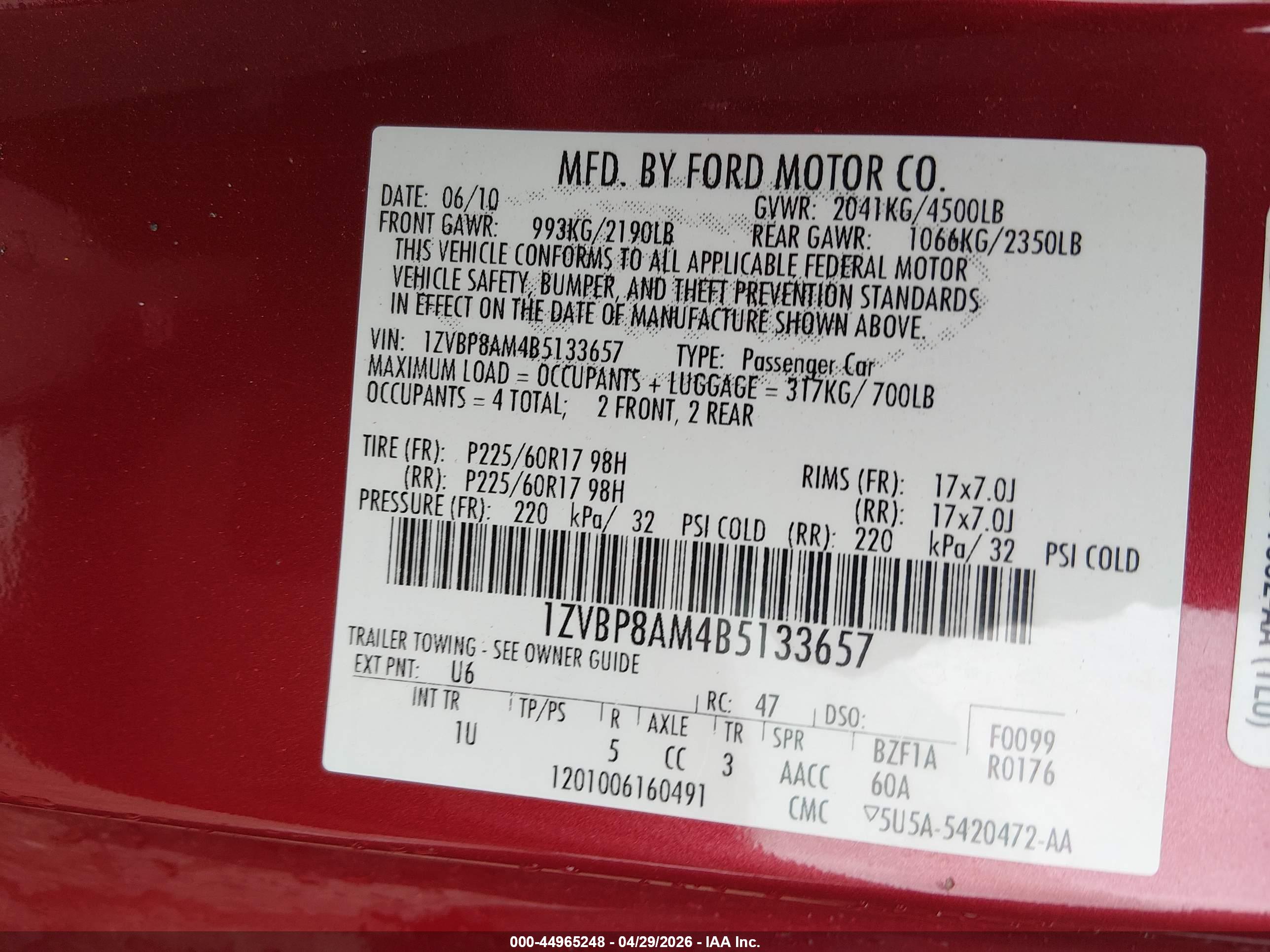 FORD MUSTANG image 9