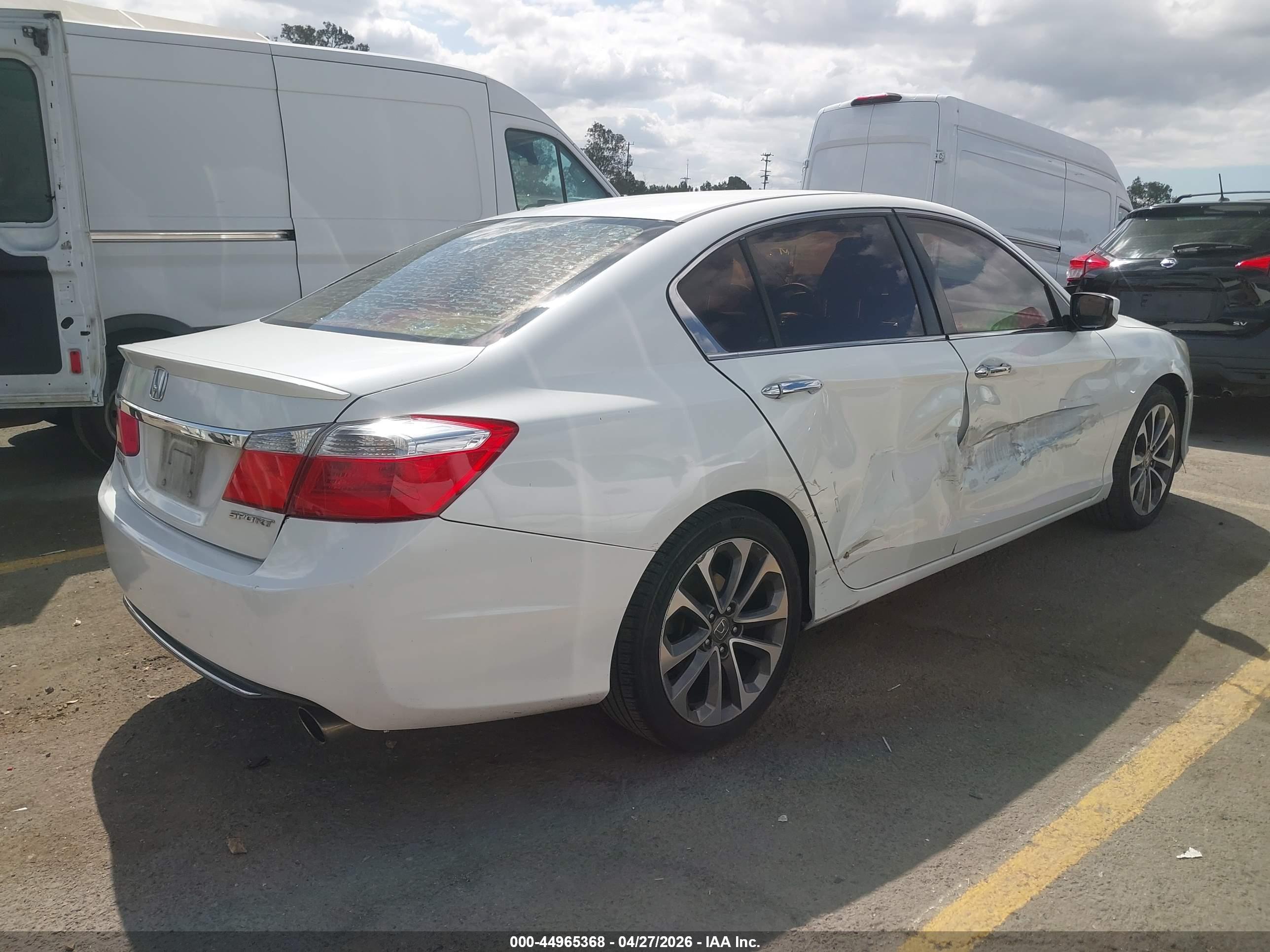 HONDA ACCORD image 4