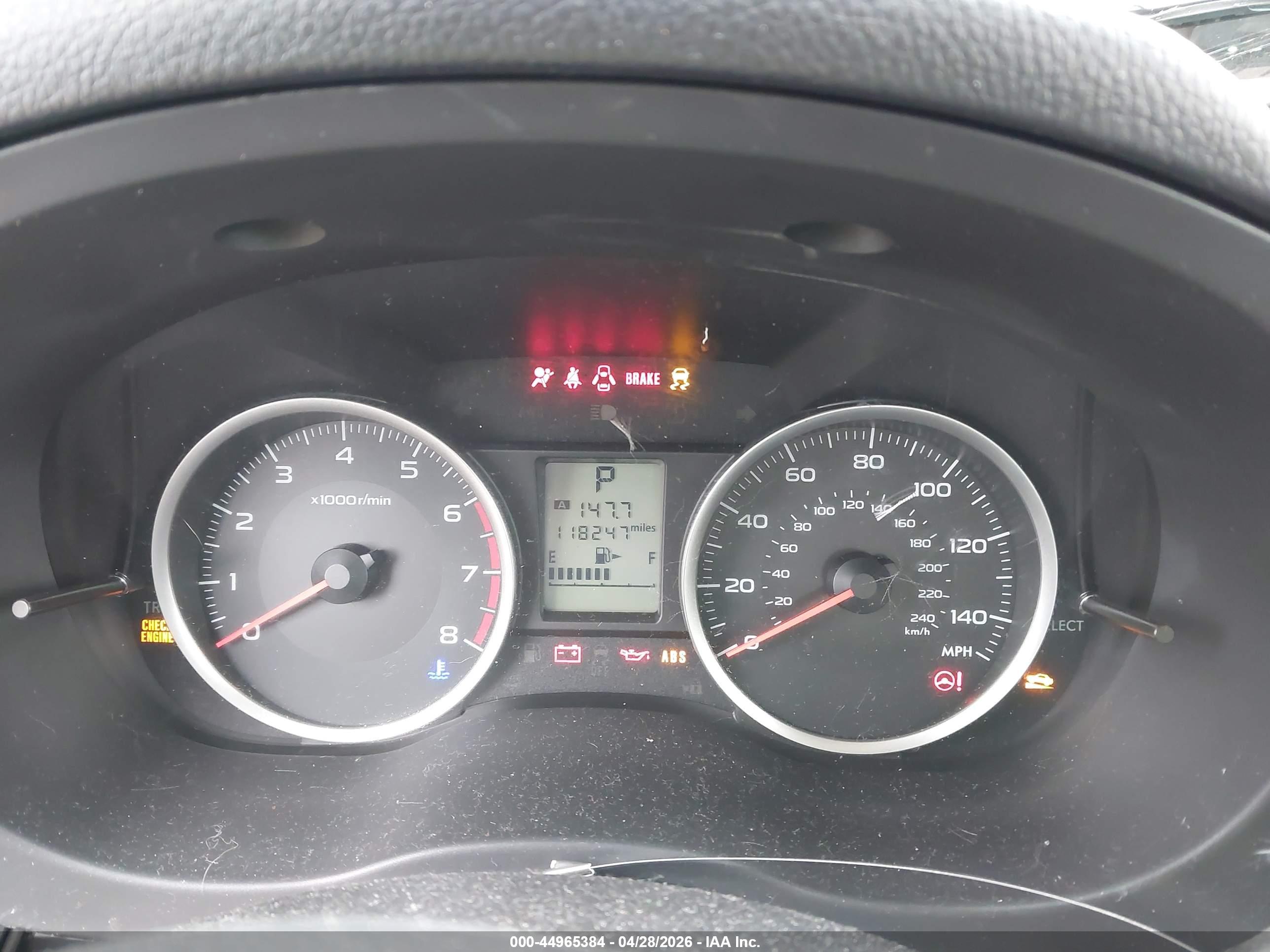 SUBARU FORESTER image 7