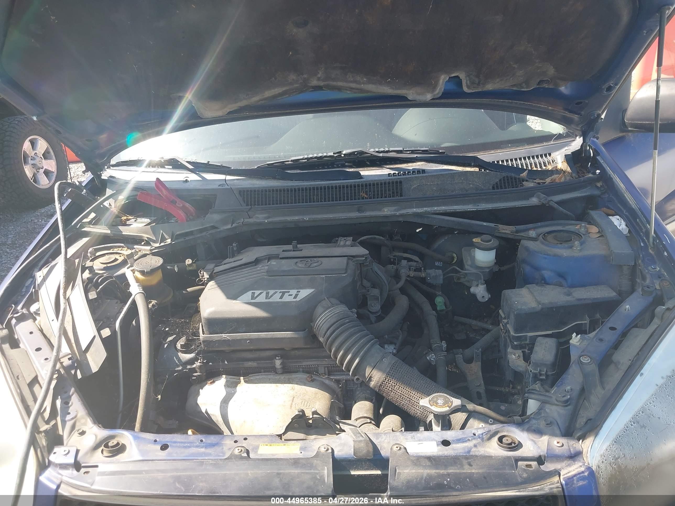 TOYOTA RAV4 image 10