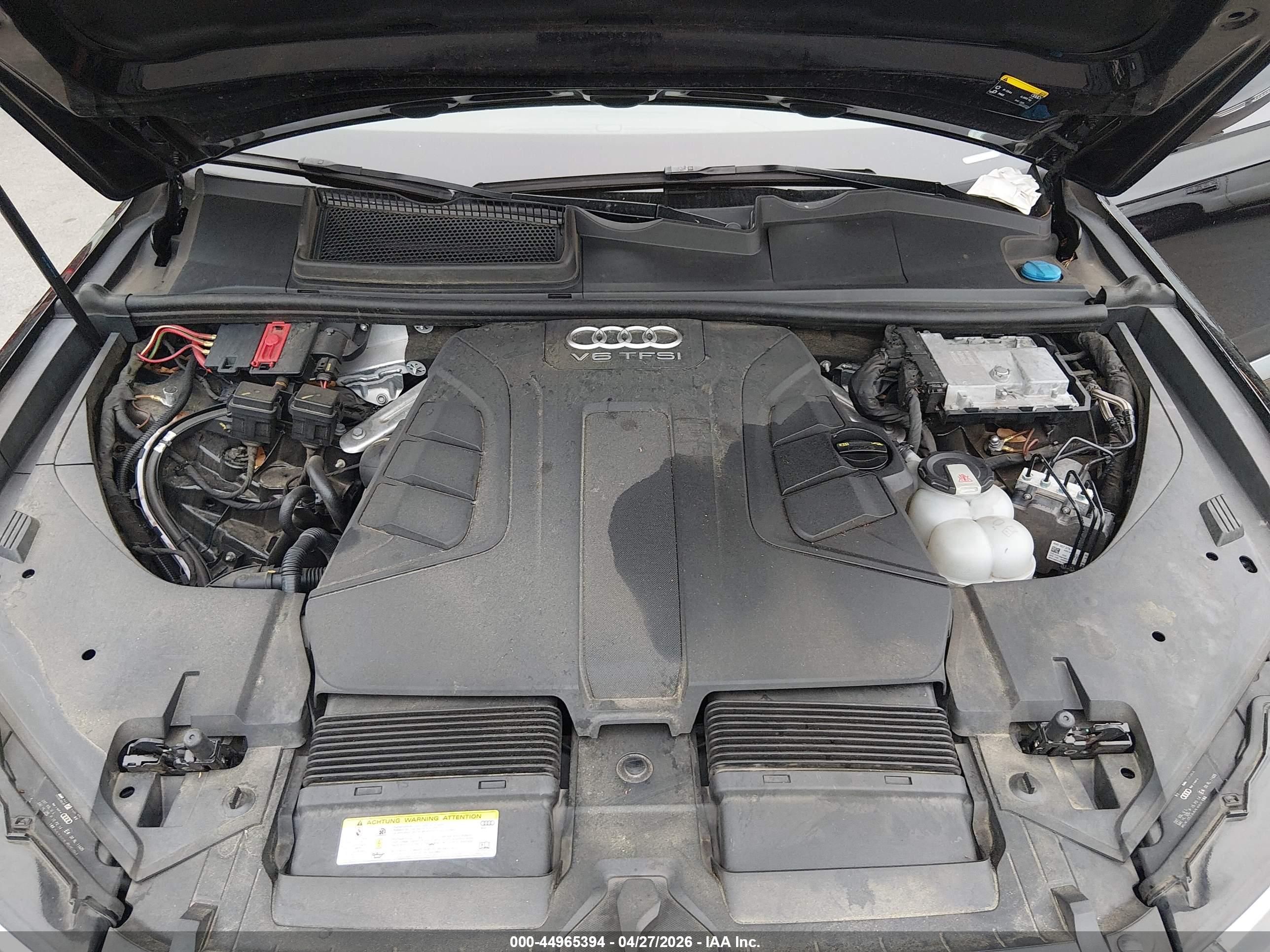 AUDI Q7 image 10