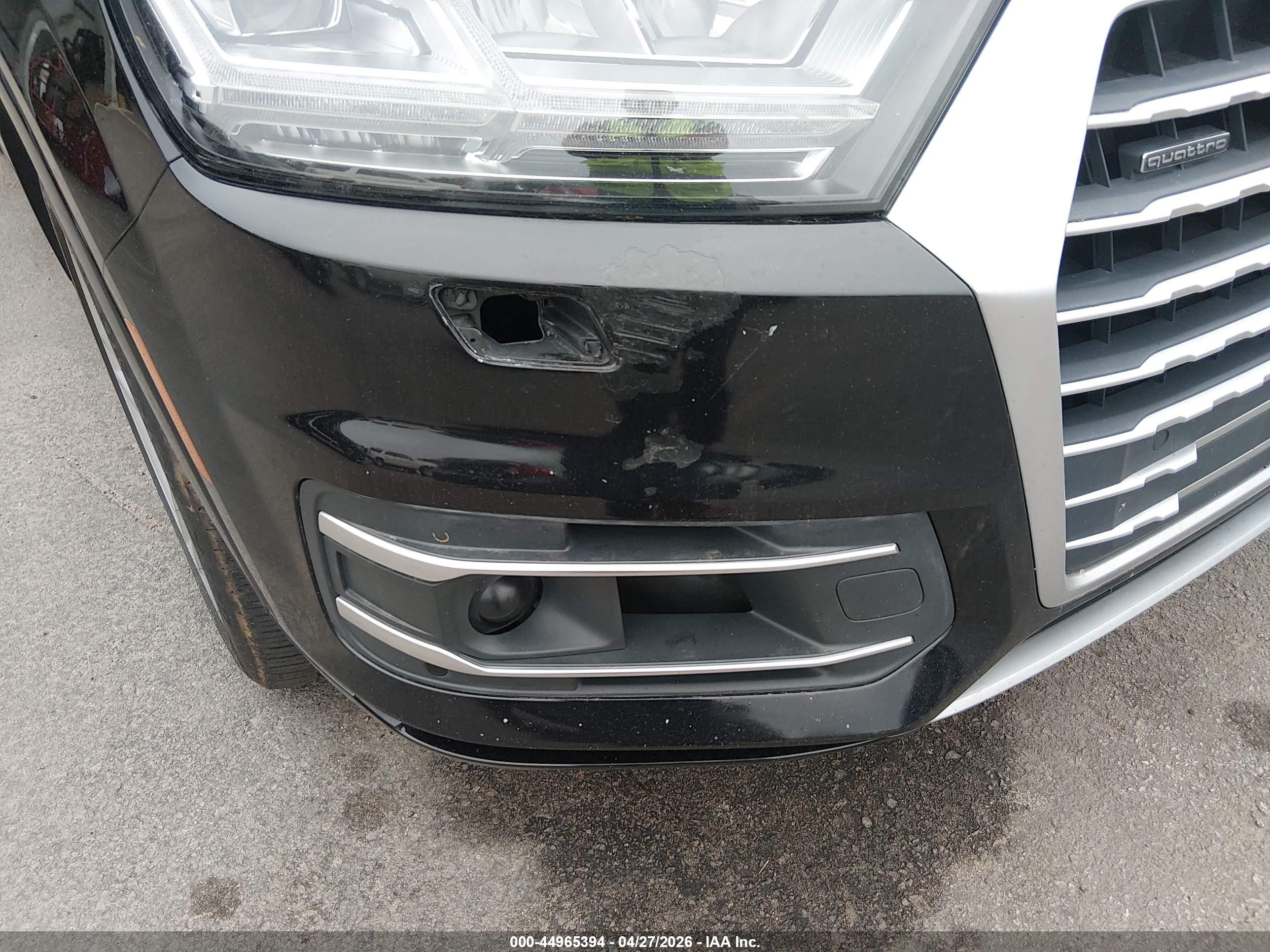 AUDI Q7 image 6